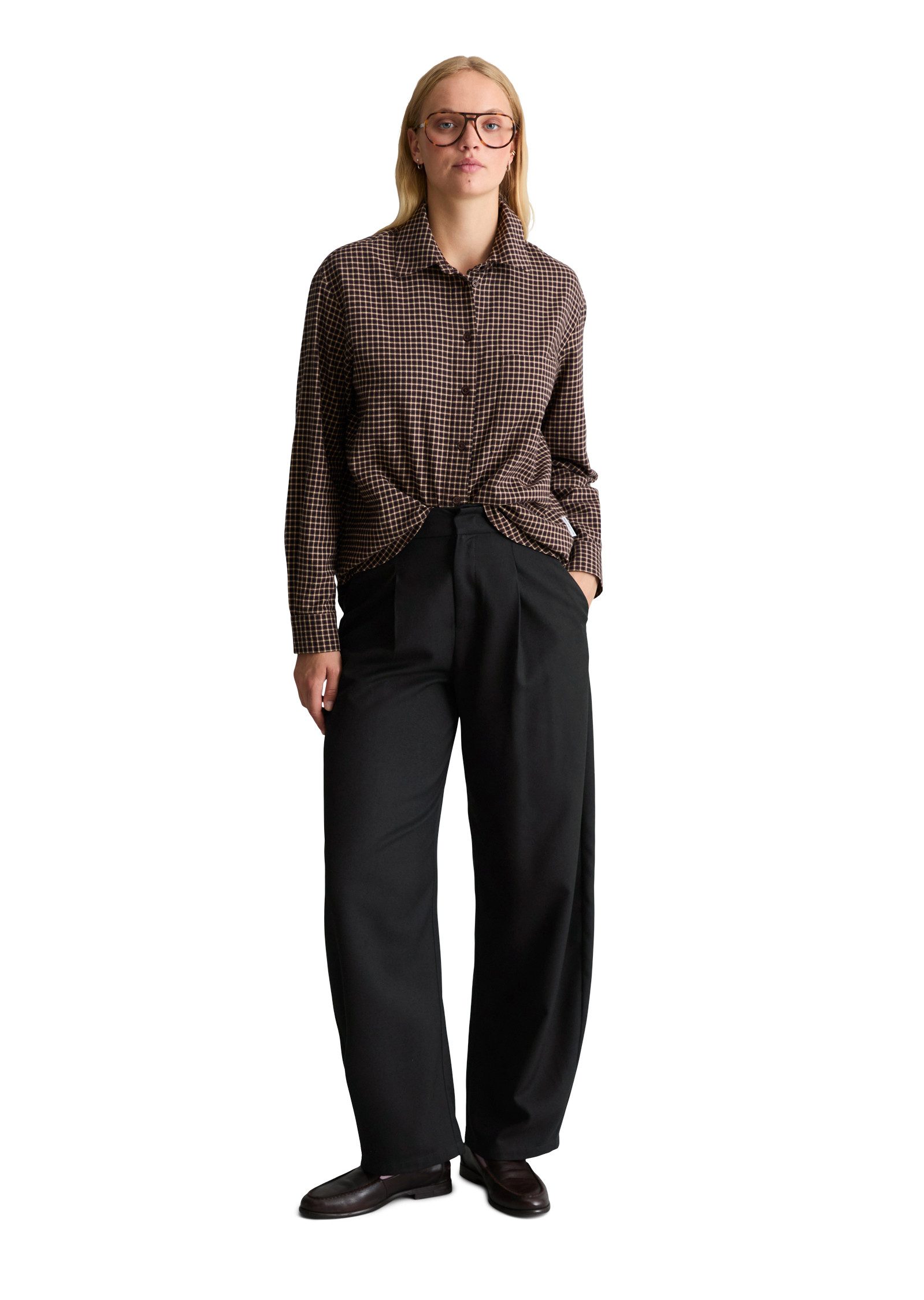 Marc O'Polo DENIM Chinohose aus Polyester-Viskose-Mix – Bild 5 von 5