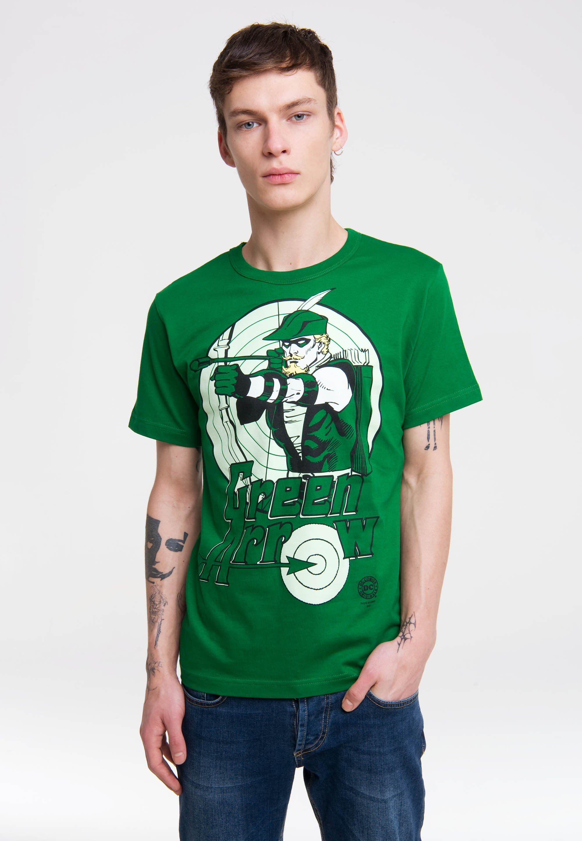 LOGOSHIRT T-Shirt Green Arrow mit coolem Print | T-Shirts