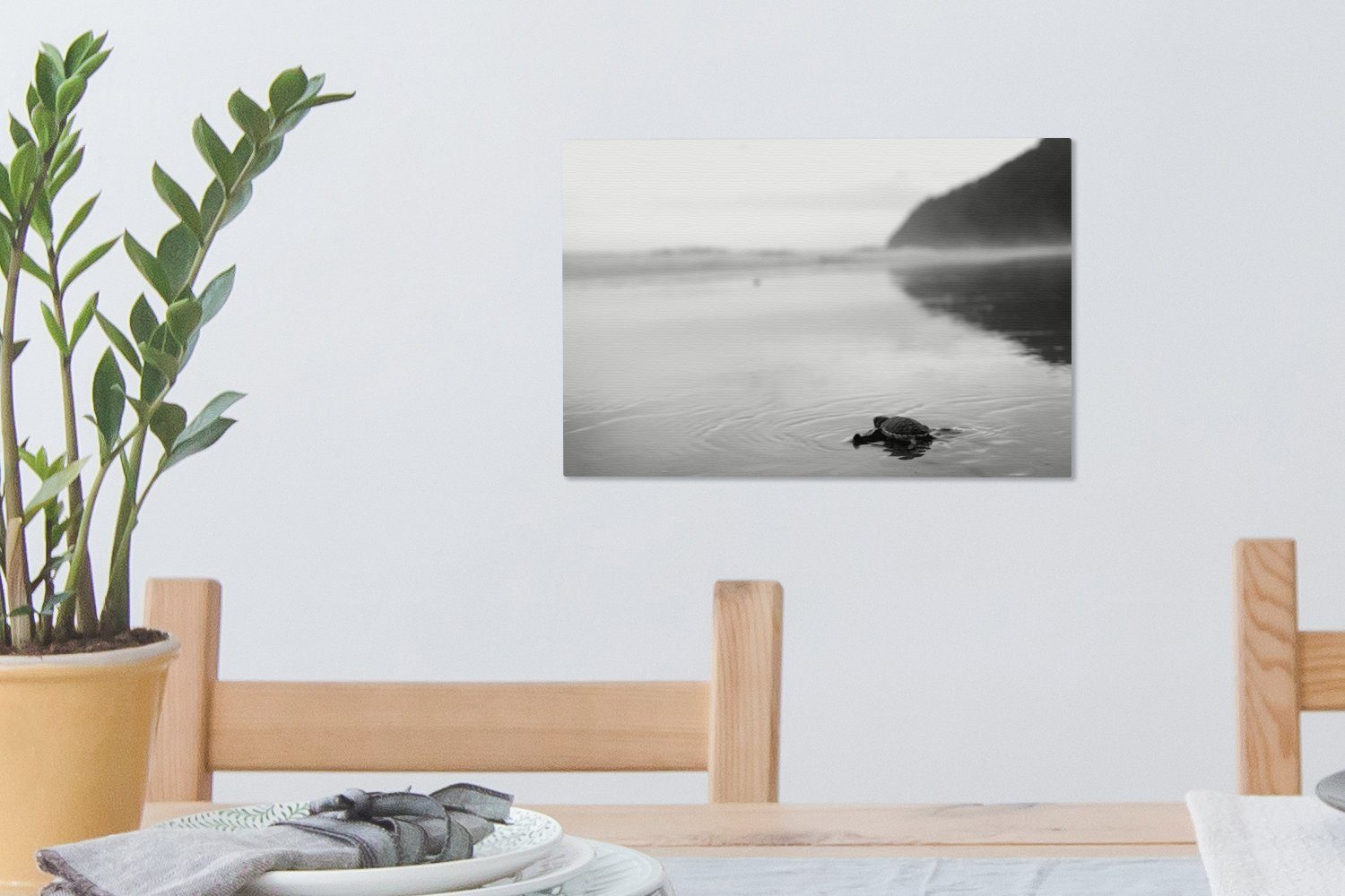 Meru, Meer Schwarz-Weiß-Foto Leinwandbild mit cm vom auf (1 Leinwandbilder, Wanddeko, Landschaft 30x20 die St), des Blick OneMillionCanvasses® Wandbild Aufhängefertig,