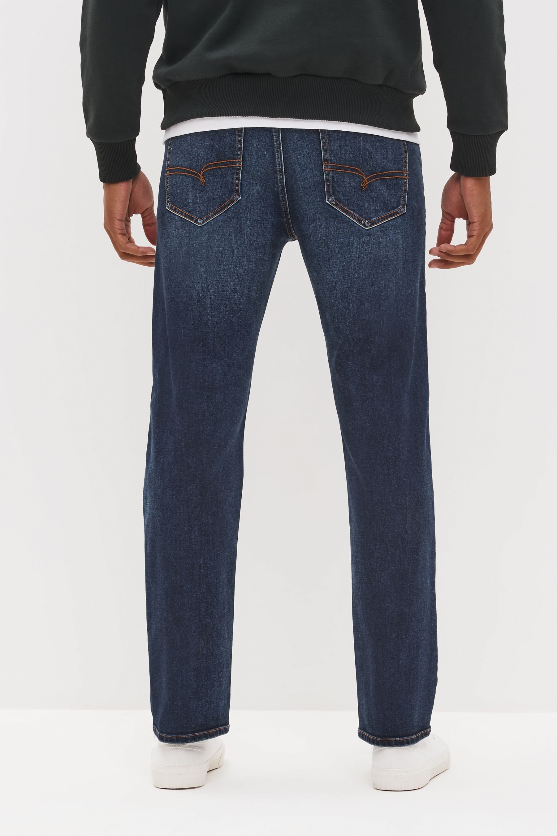 Next Straight-Jeans Straight Fit Motion Flex Jeans (1-tlg)