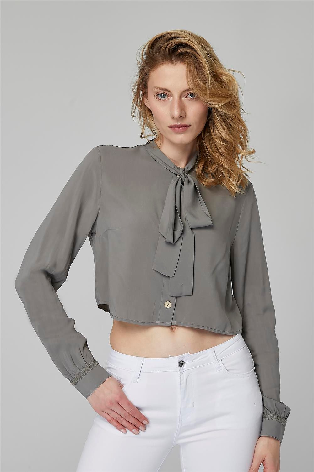 Hemdbluse Kurzschal-Gebundenes Hemd