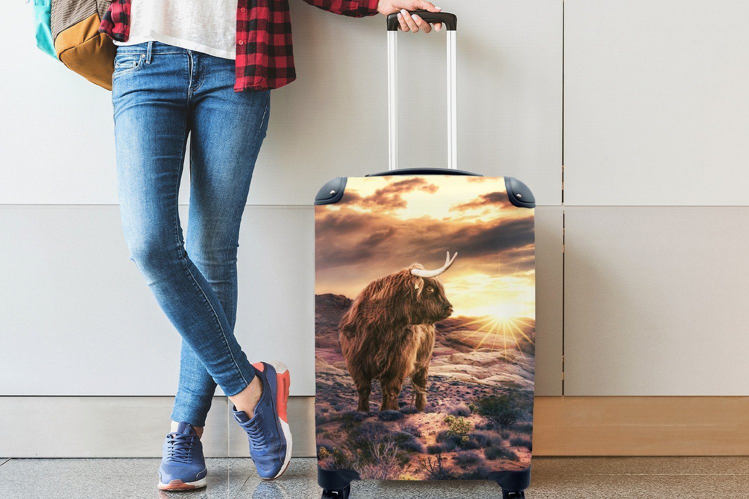 Rollen, MuchoWow Reisetasche Ferien, Trolley, für Schottischer Handgepäckkoffer rollen, Handgepäck - Sonnenuntergang - 4 Highlander mit Reisekoffer Tier,