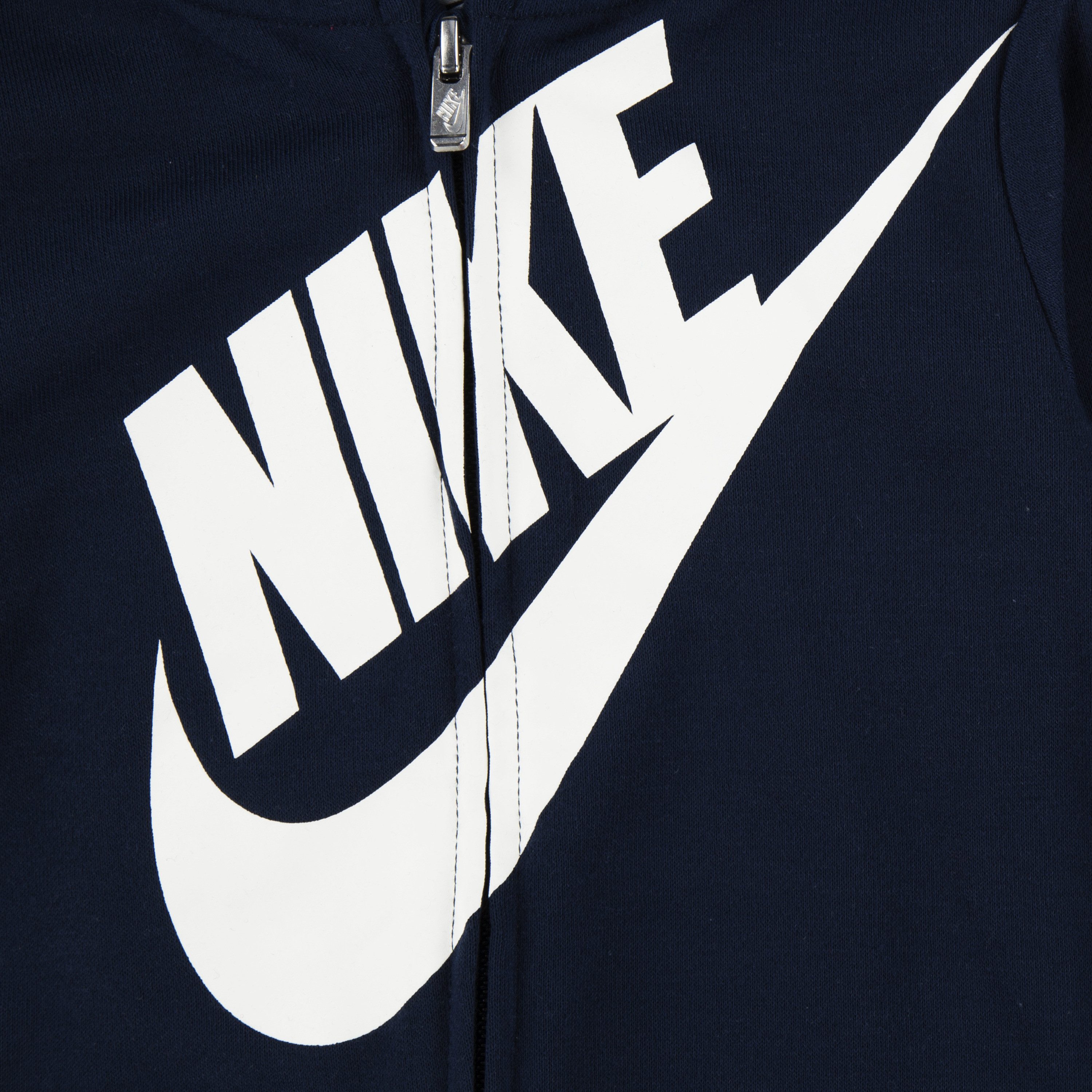 Nike Sportswear Neugeborenen-Geschenkset NKN SUSTAINABLE 3PC FZ SET (Set, 3-tlg) 3-teiliges Set, mit Body, Hose und Jacke mit Kapuze, für Babys