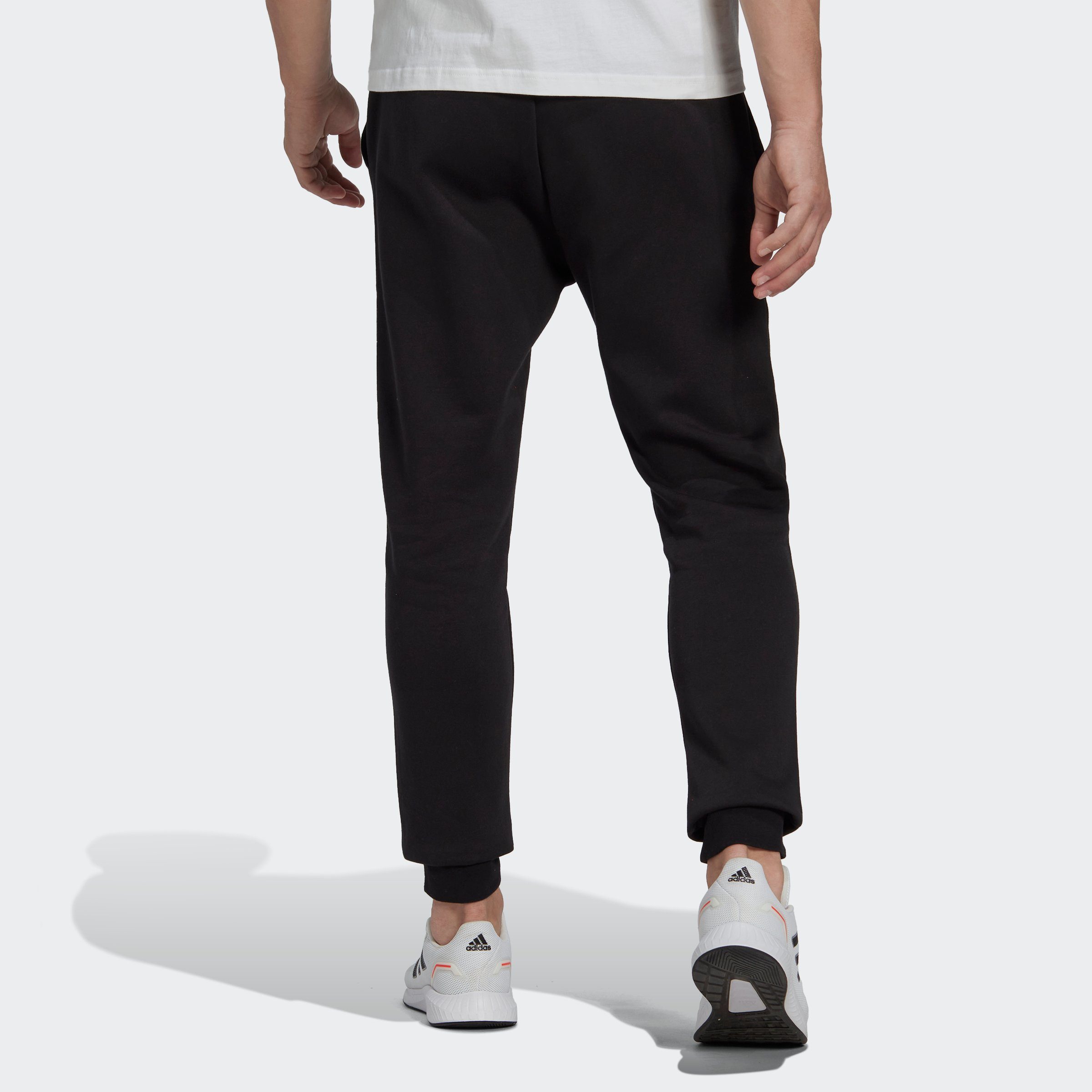 / adidas Sporthose (1-tlg) FLEECE Black HOSE TAPERED Sportswear ESSENTIALS White REGULAR