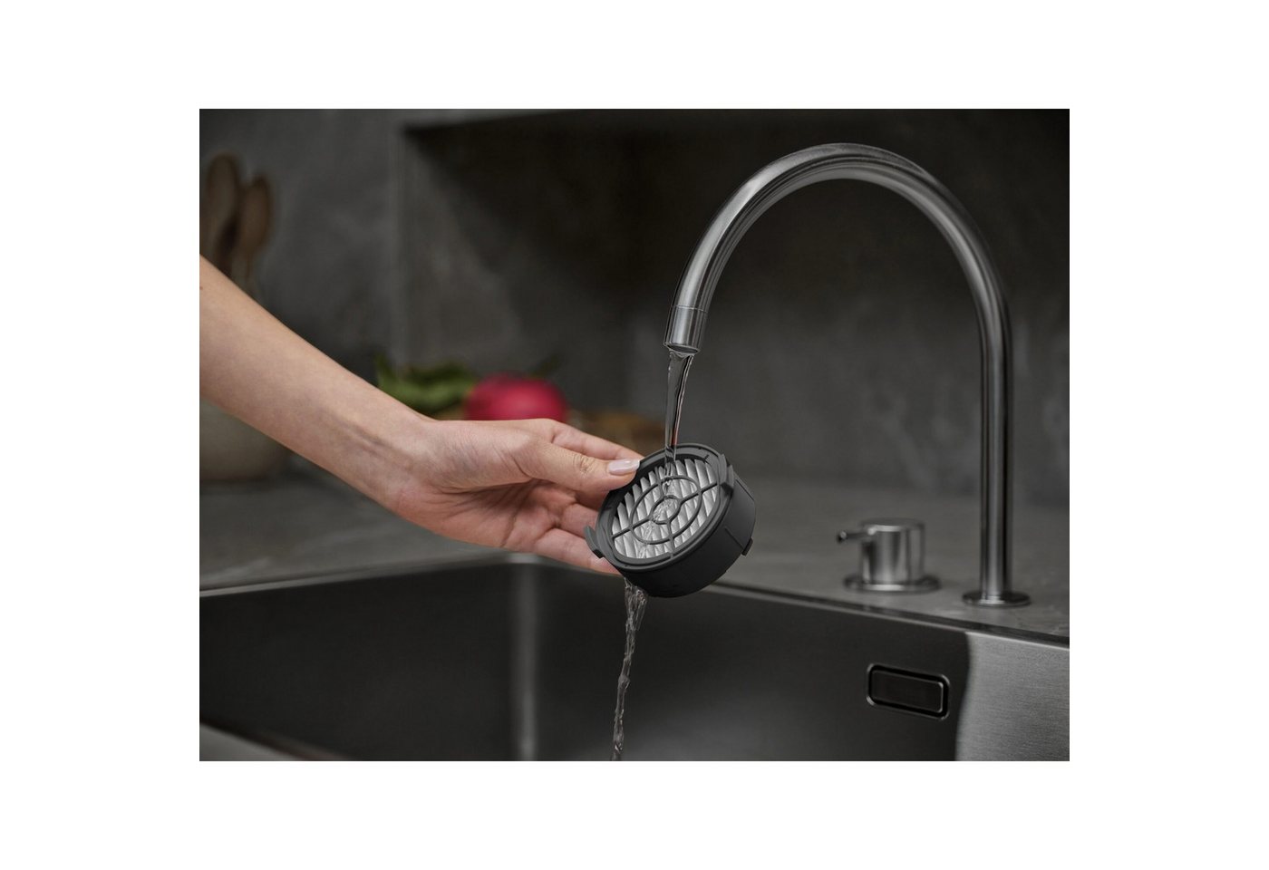 AEG Akku-Stielstaubsauger AP51UH18ST, 200 W, Extra stark, leicht & kabellos – keine Haarverwicklung, bis 50 Min.