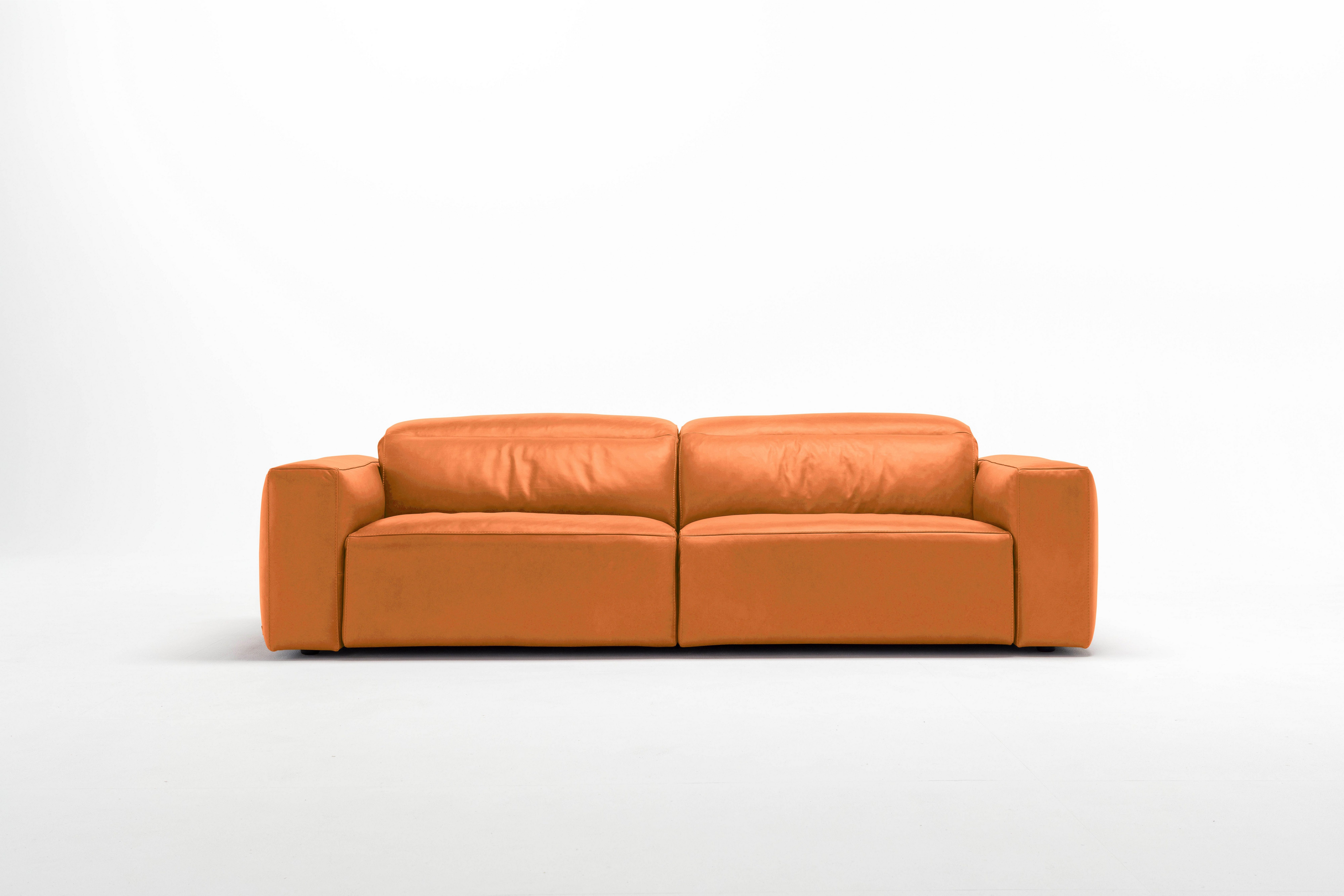 Egoitaliano 2,5-Sitzer Beverly, Designsofa mit erstklassigem Sitzkomfort und tollen Details, Breite 242 cm, verstellbare Kopfteile