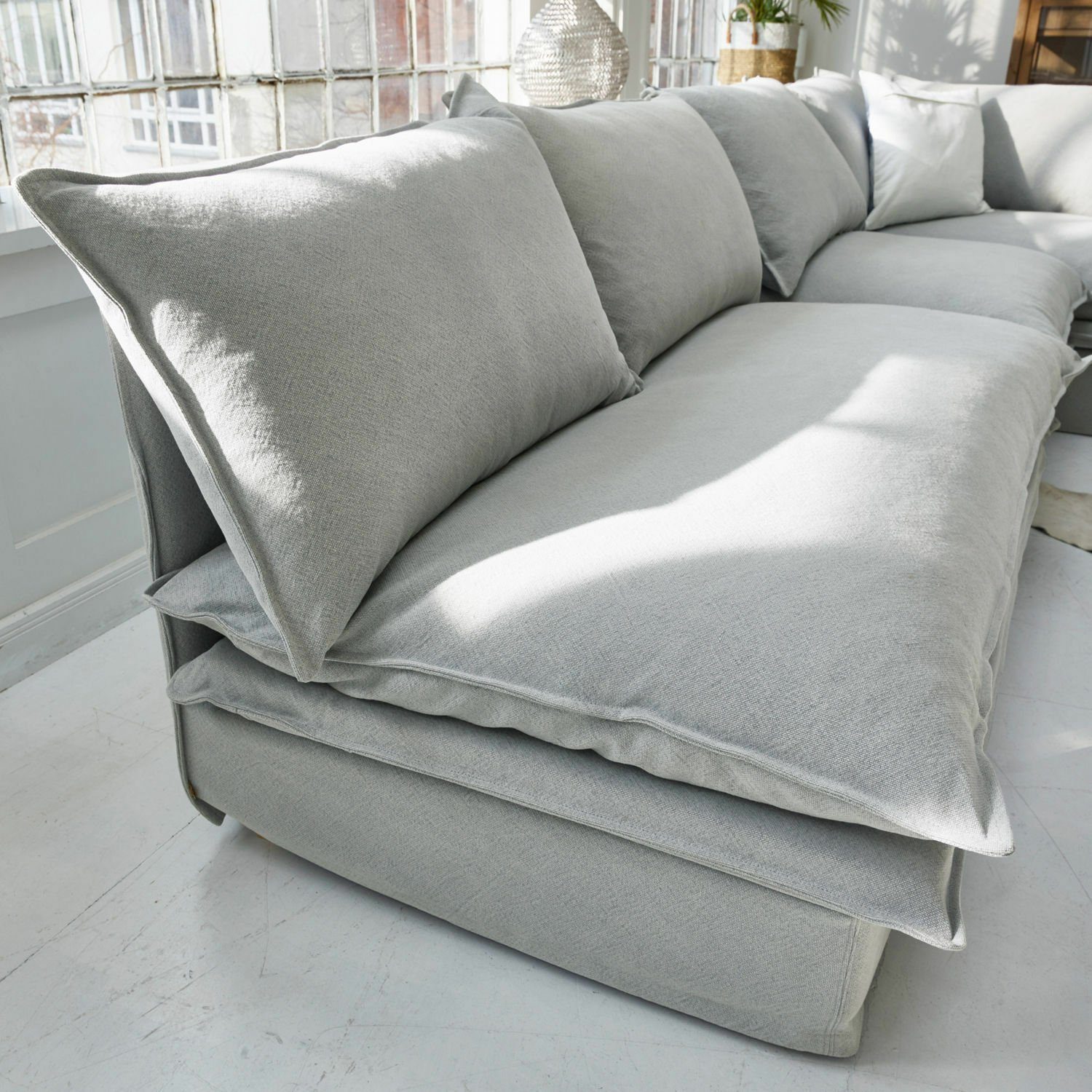 Mirabeau Sofa Sofa Curdis grau