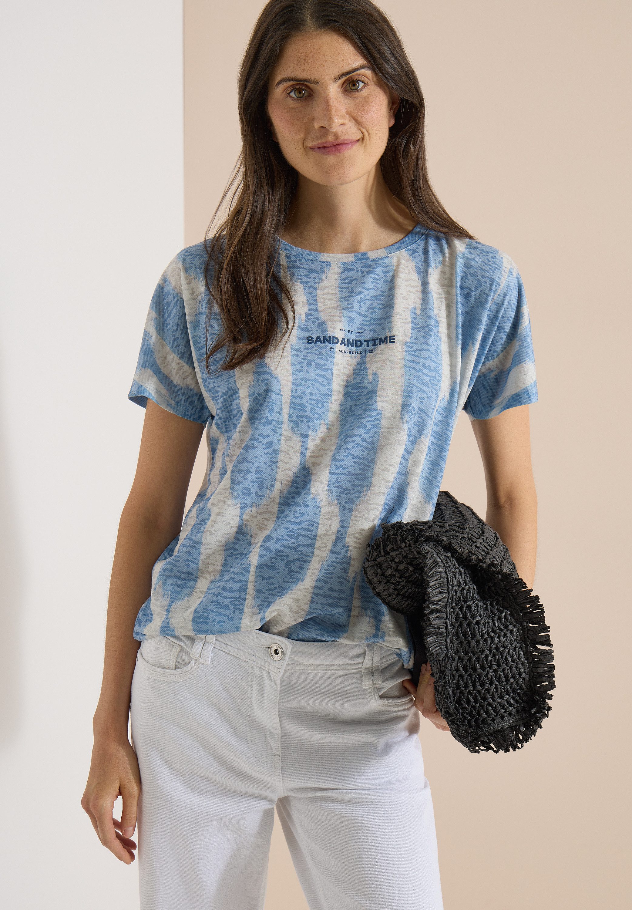 CECIL Kurzarmshirt Sommershirt im Ausbrenner-Look mit Wording – Bild 4 von 5