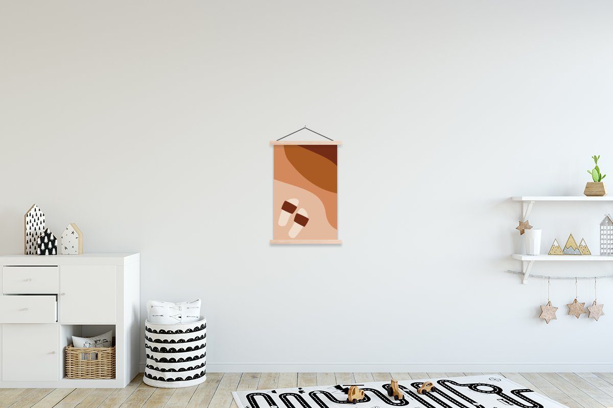 MuchoWow Poster Sommer - Hausschuhe - Strand, (1 St), Posterleiste, Textilposter für Wohnzimmer, Bilderleiste, Magnetisch