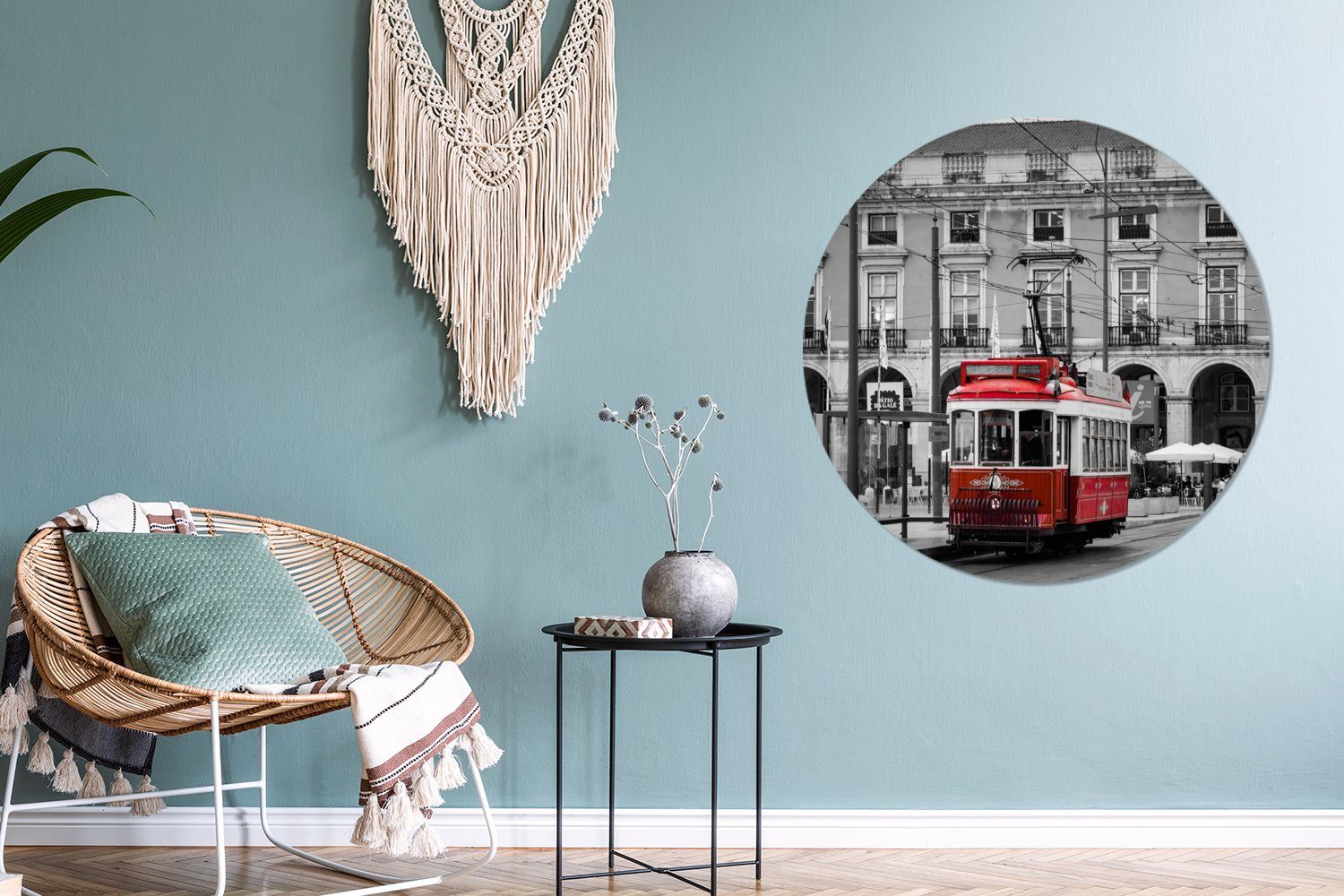 Rundes einer Wohnzimmer, Wandschmuck, St), Schwarz-Weiß-Foto wandbild Straßenbahn, roten cm Wandkreis, (1 Gemälde 90x90 für MuchoWow mit