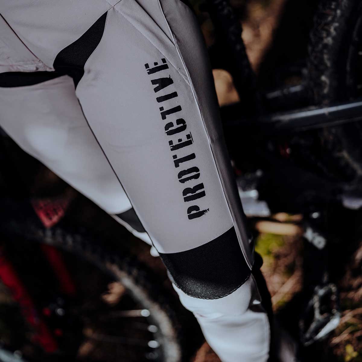 Protective Fahrradhose MTB-Longpants Damen P-Engine 143 W