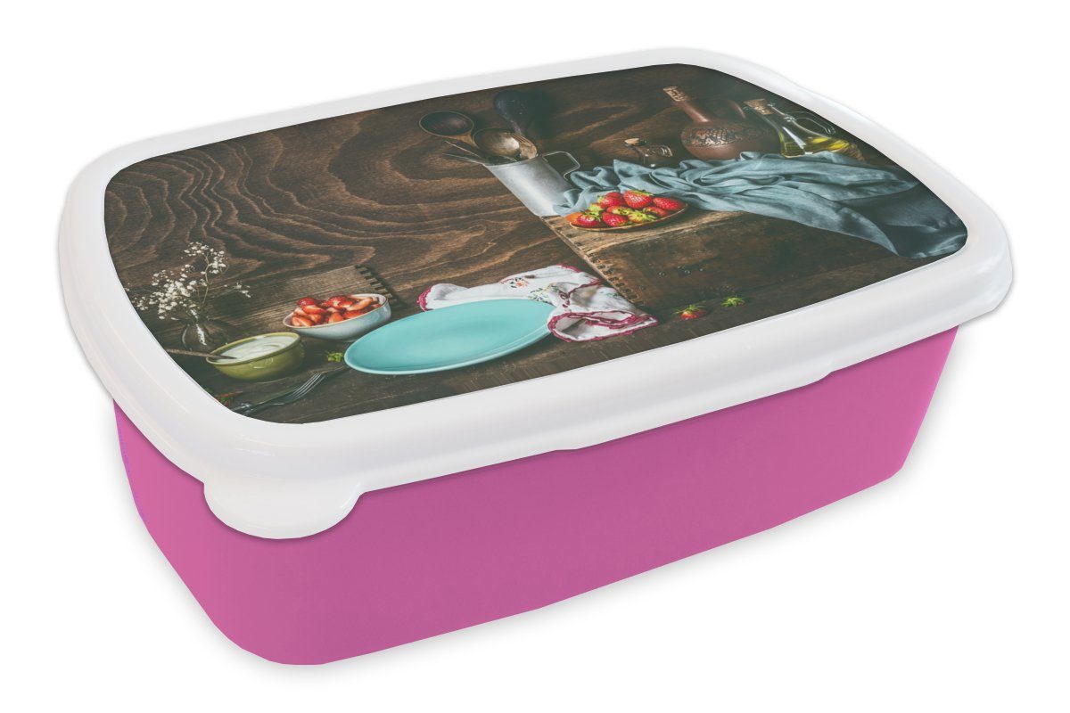MuchoWow Lunchbox Rustikal - Obst - Küchenutensilien - Erdbeere, Kunststoff, (2-tlg), Brotbox für Erwachsene, Brotdose Kinder, Snackbox, Mädchen, Kunststoff rosa