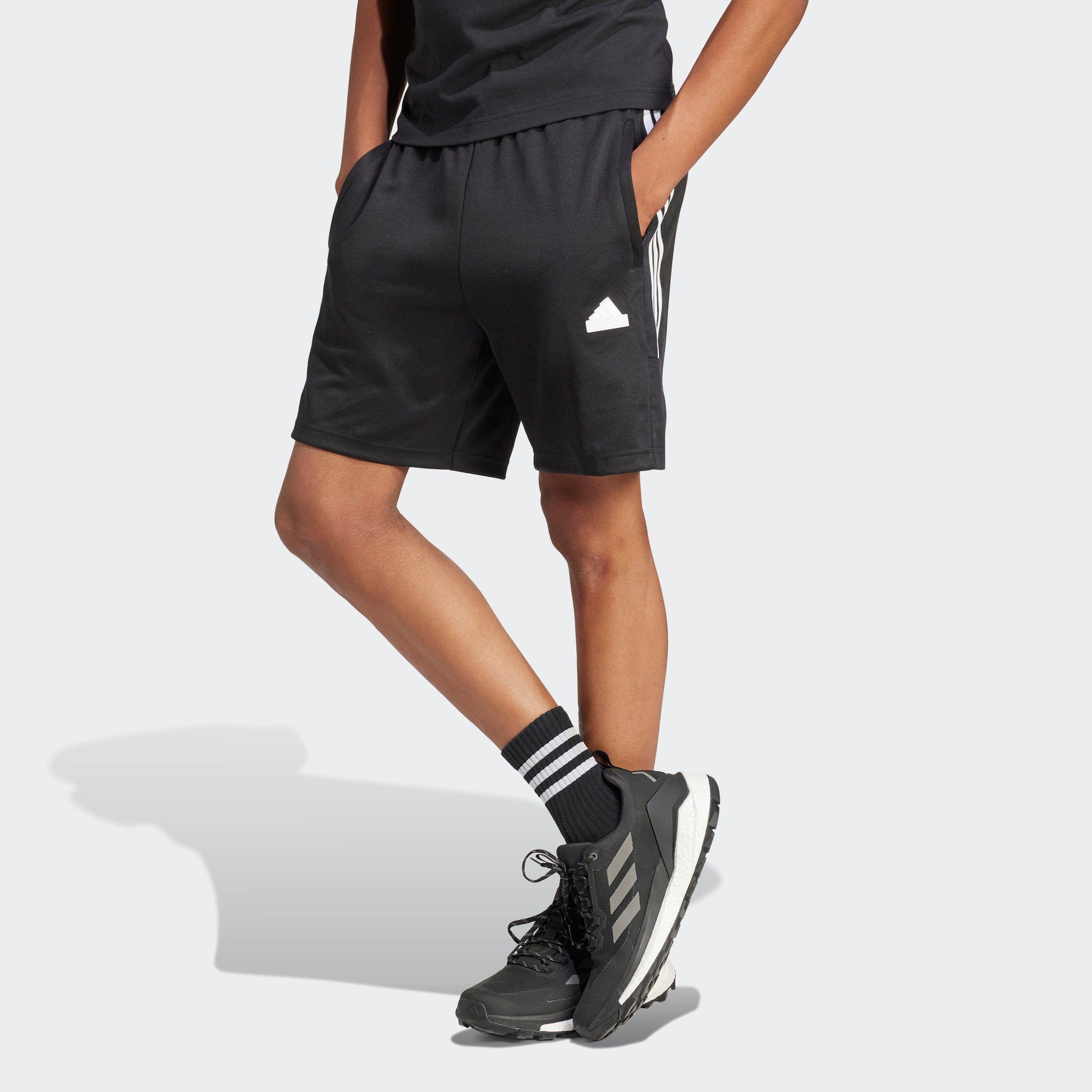 adidas Sportswear Shorts M TIRO SHO günstig online kaufen