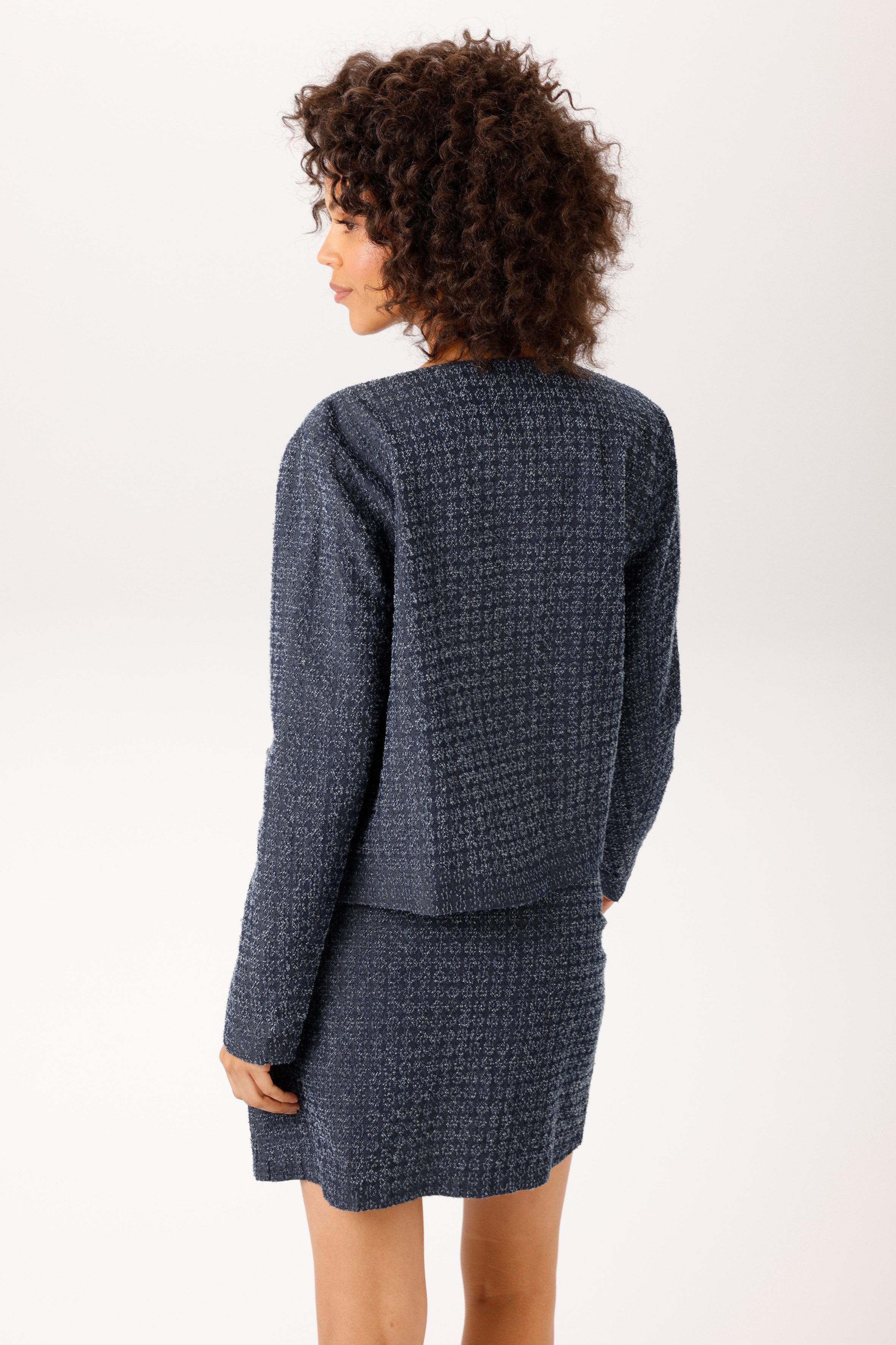 Aniston CASUAL Kurzblazer aus strukturiertem Denim-Jacquard - NEUE KOLLEKTION – Bild 2 von 5