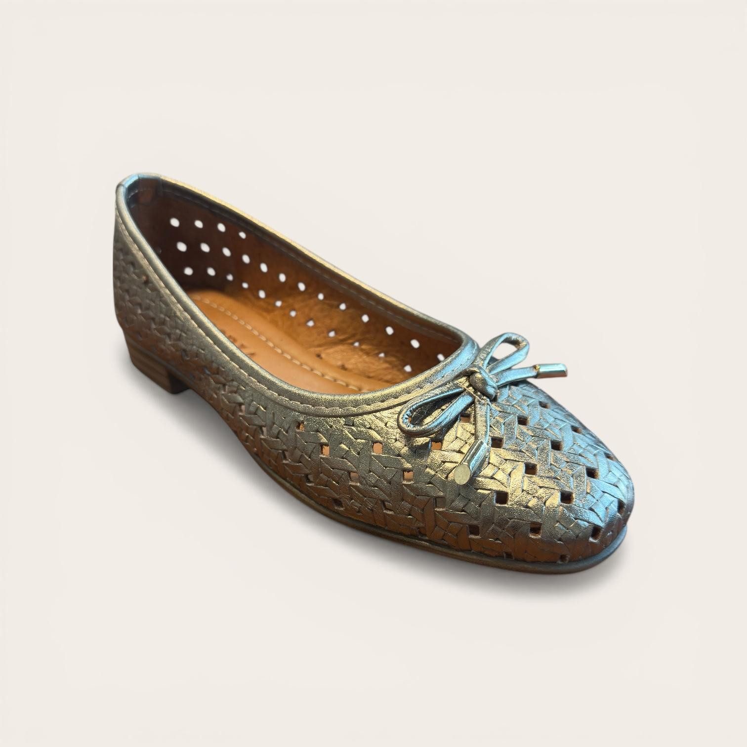 Begoria Begoria Aurelia - Premium Leder-Ballerina mit Schleifendetail Ballerina