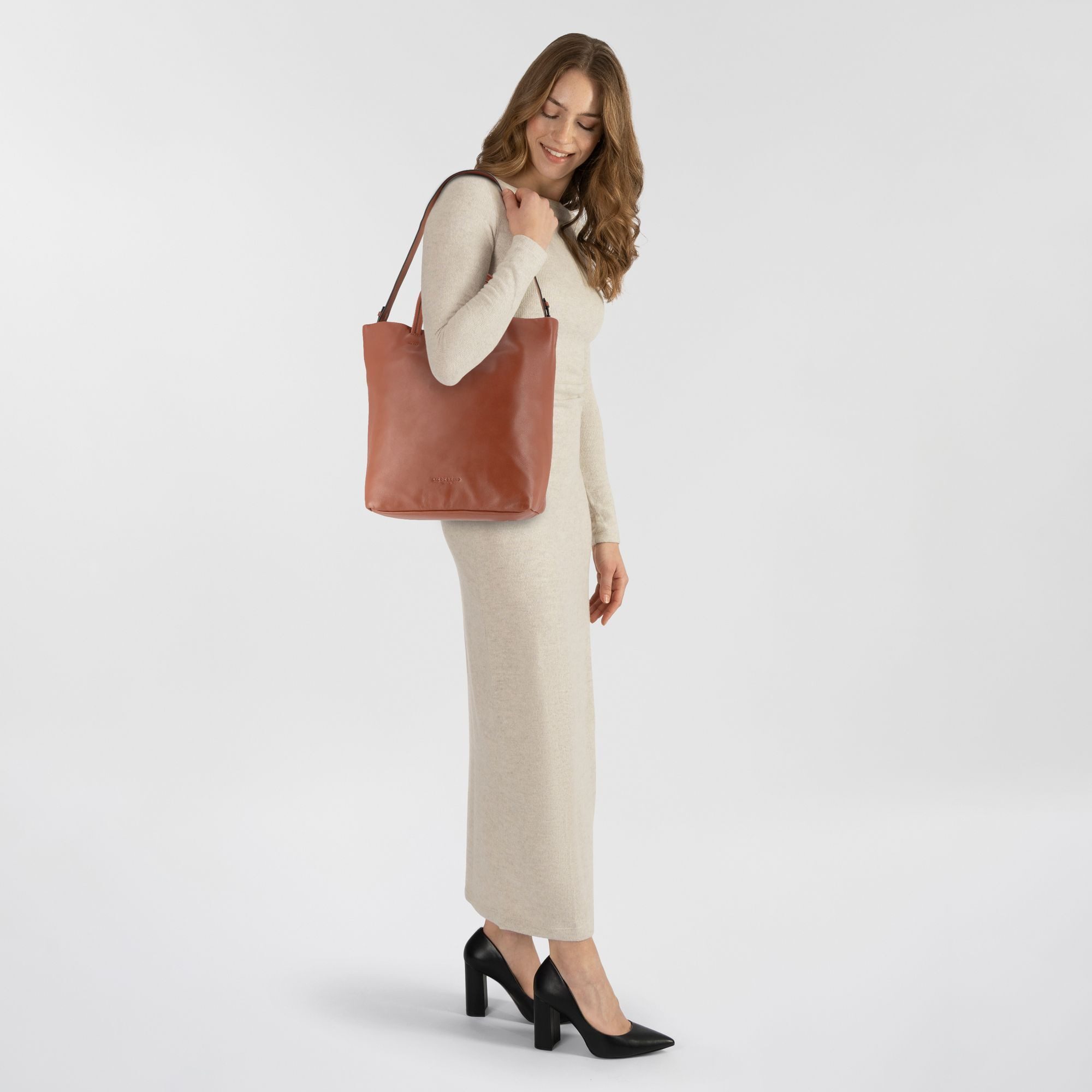 Liebeskind Berlin Schultertasche Hera, Leder günstig online kaufen