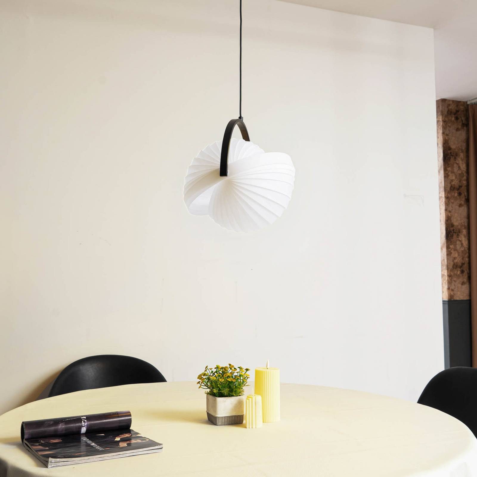 Lucande Hängeleuchte Helva, Kunststoff Weiß IP20, 1 x 15 W LED