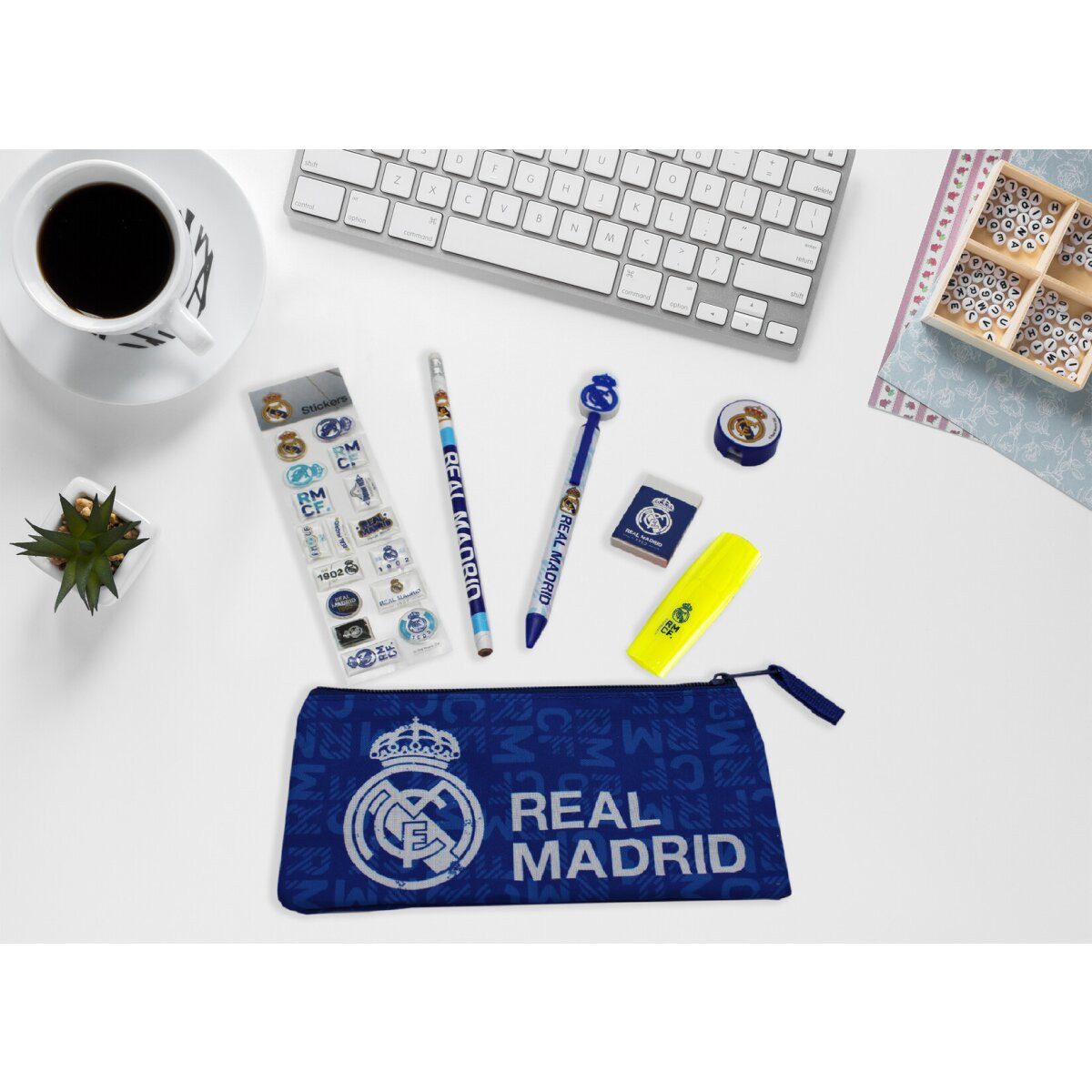 Real Madrid Federmäppchen Real Madrid Schulset mit Federmäppchen, Bleistift und Textmarker