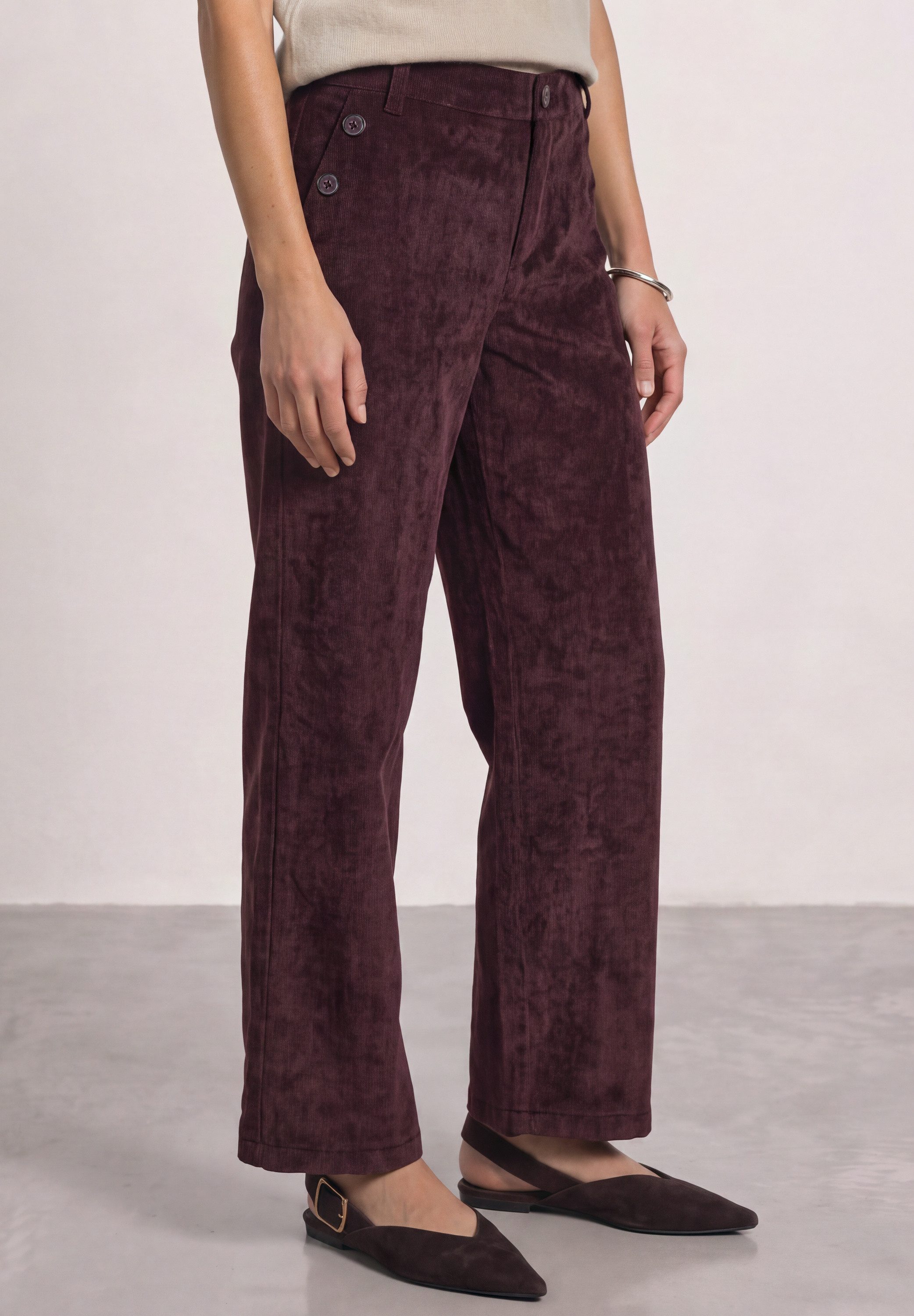 STREET ONE Cordhose Knopfdetail