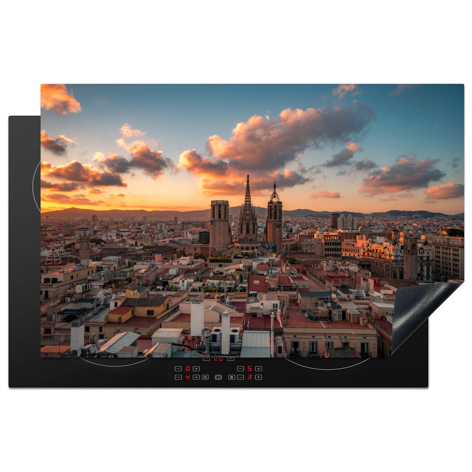 MuchoWow Herdblende-/Abdeckplatte Barcelona - Sagrada Familia - Sonnenuntergang, Vinyl, (1 tlg), 81x52 cm, Induktionskochfeld Schutz für die küche, Ceranfeldabdeckung