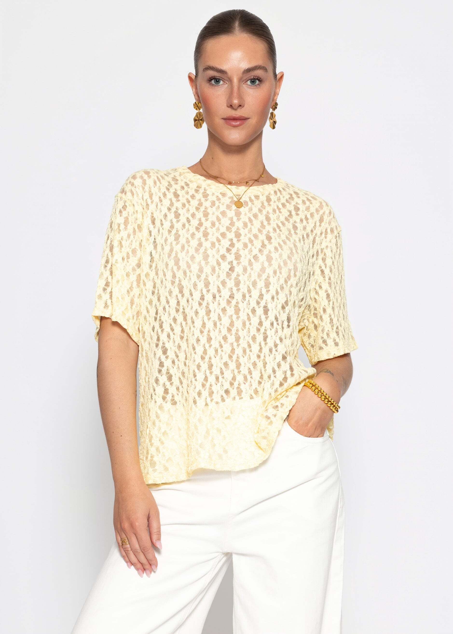 SASSYCLASSY T-Shirt Oversize T-Shirt aus Spitze für Damen Modernes Shirt in transparenter Optik mit Rundhals Weiß Taupe Gelb
