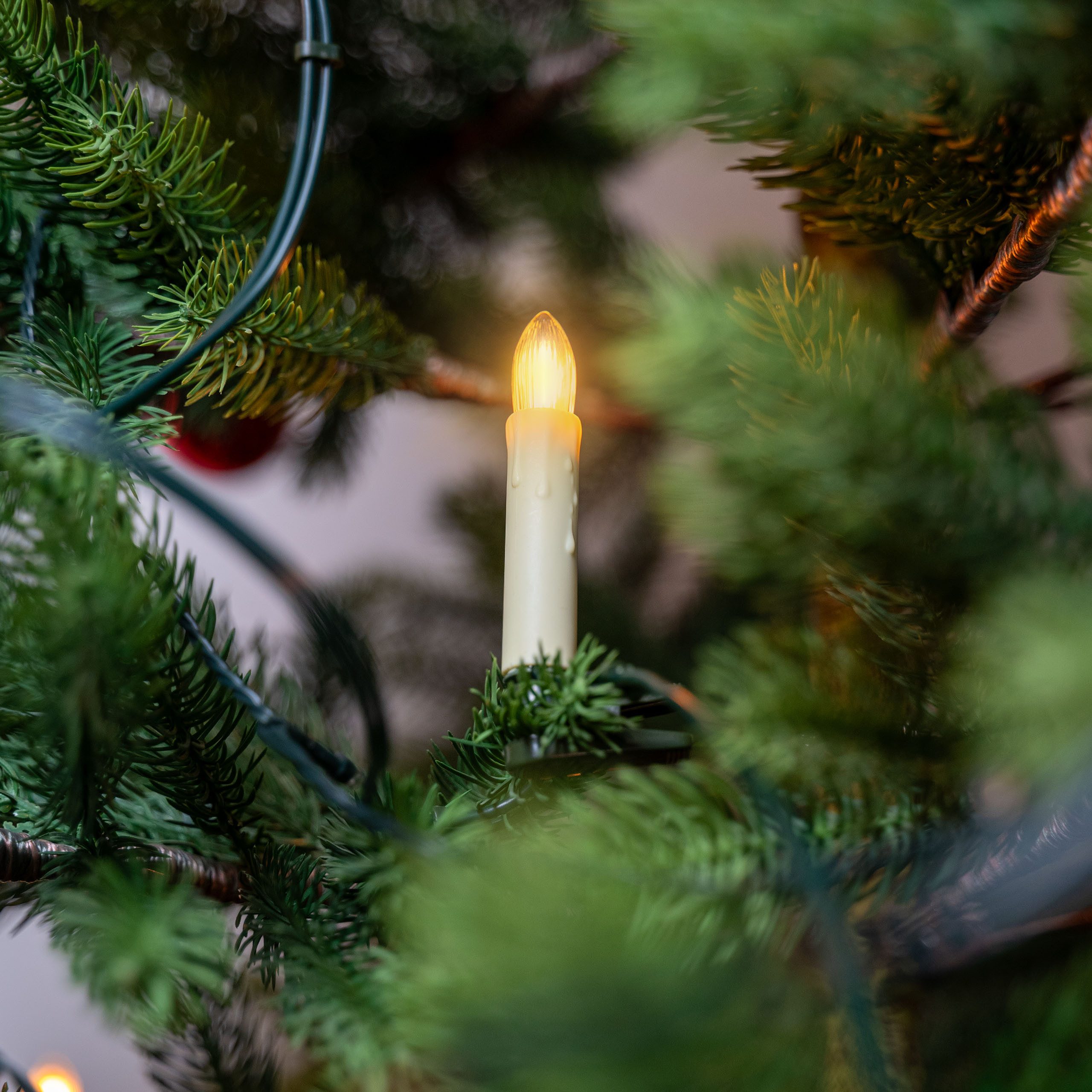 IC Winterworld LED-Lichterkette Retro LED Weihnachtsbaum-Lichterkette mit Filament-Kerzen, E10 Birne, 30-flammig, warm-weiß, 230V, nostalgische Weihnachtsbeleuchtung für Innen