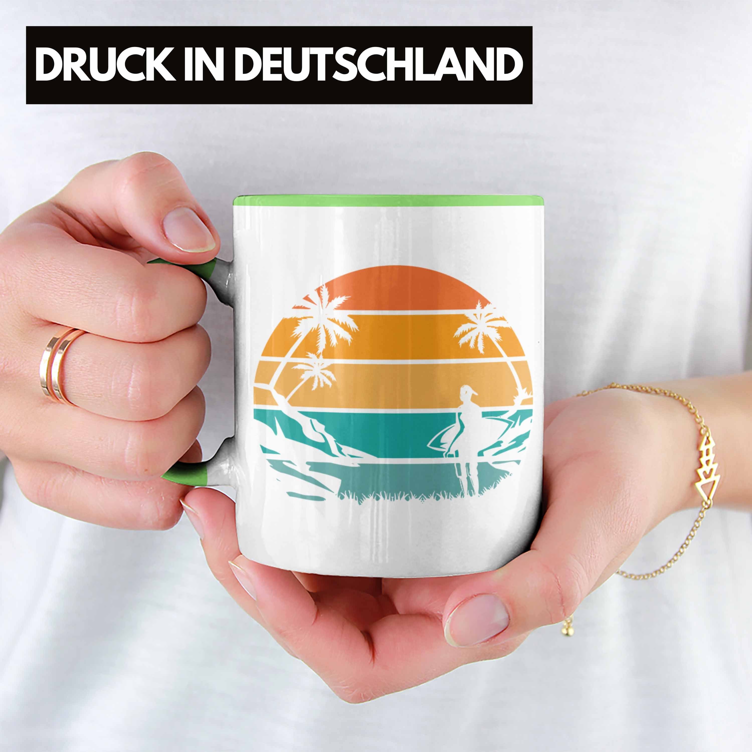 Geschenkidee - Look Tasse Surfing für Surfer Retro Grün Geschenk Surfer Trendation Geburtstag Trendation Tasse