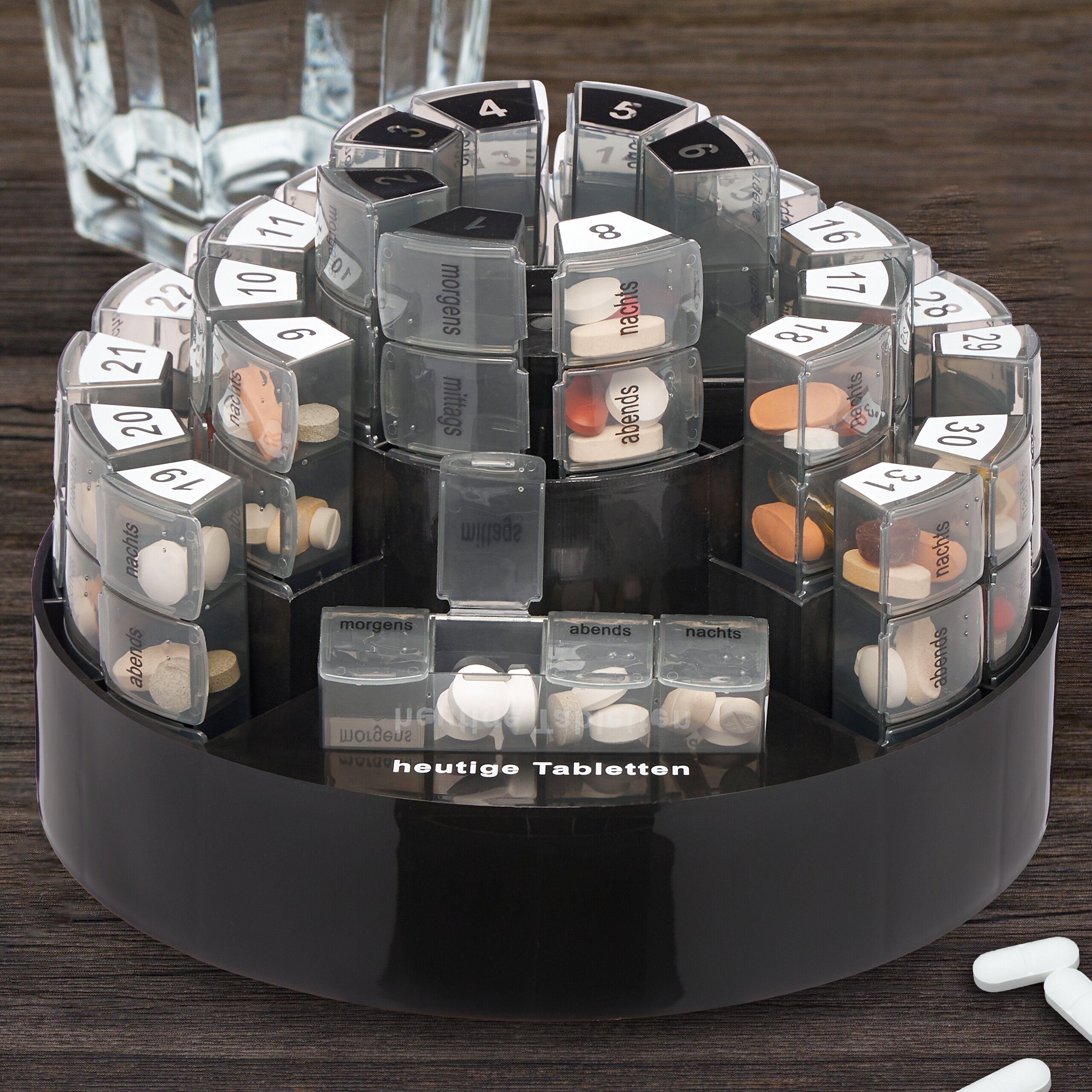 relaxdays Pillendose Tablettenbox 31 Tage 4 Fächer