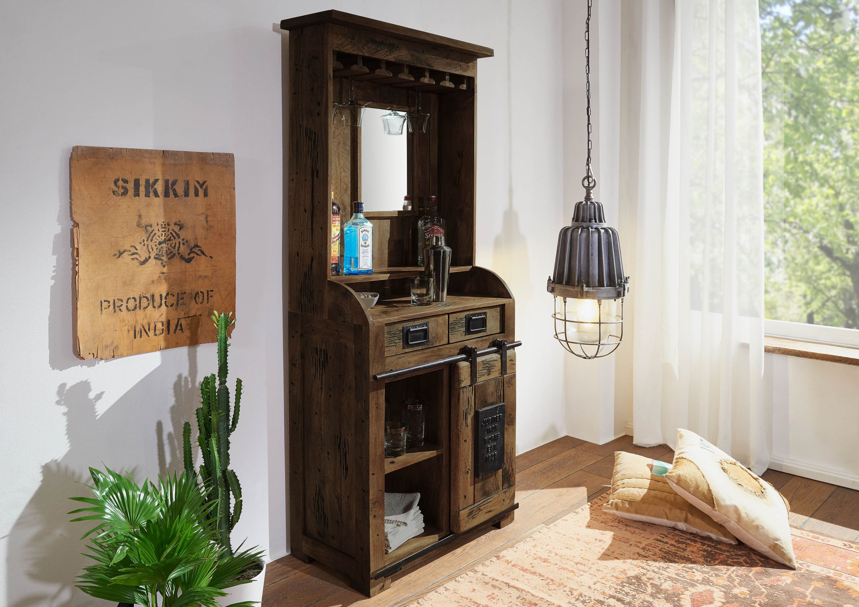 Massivmoebel24 Barschrank RAILWAY (Bar Mango 75x35x170 braun lackiert RAILWAY #441) Bar Mango 75x35x170 braun lackiert RAILWAY #441