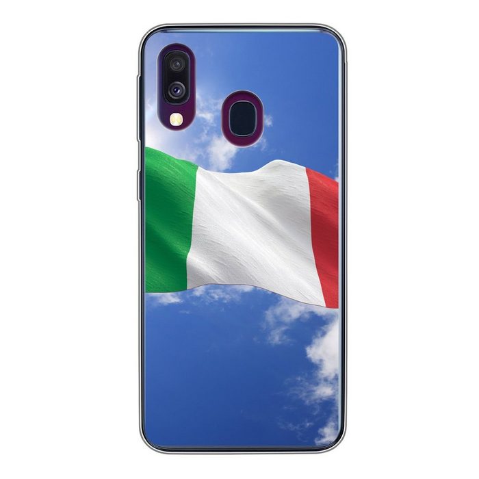 MuchoWow Handyhülle Die Flagge Italiens weht am Himmel Handyhülle Samsung Galaxy A40 Smartphone-Bumper Print Handy