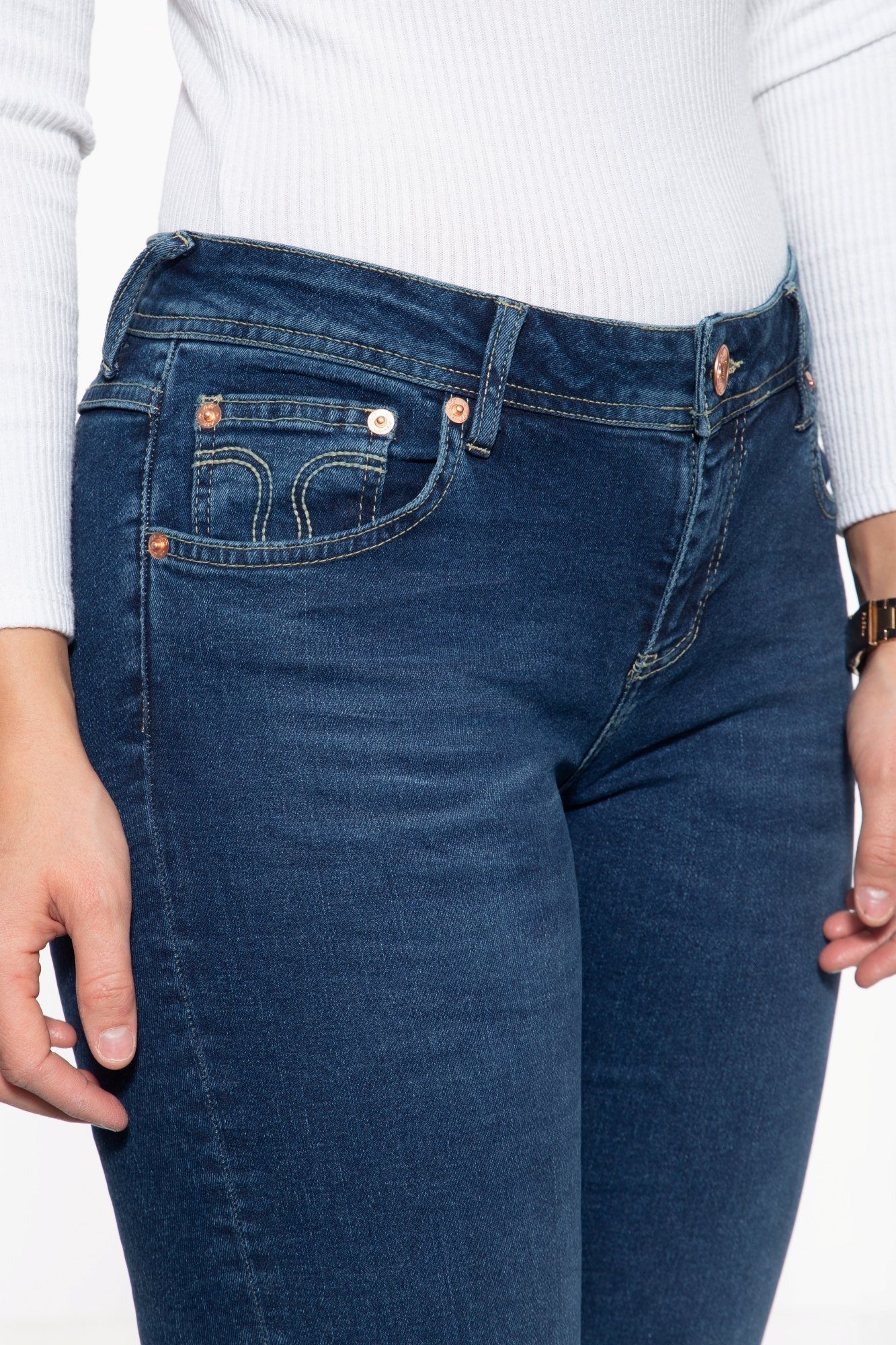 ATT Jeans Slim-fit-Jeans Stella (1-tlg) aus robustem Denim