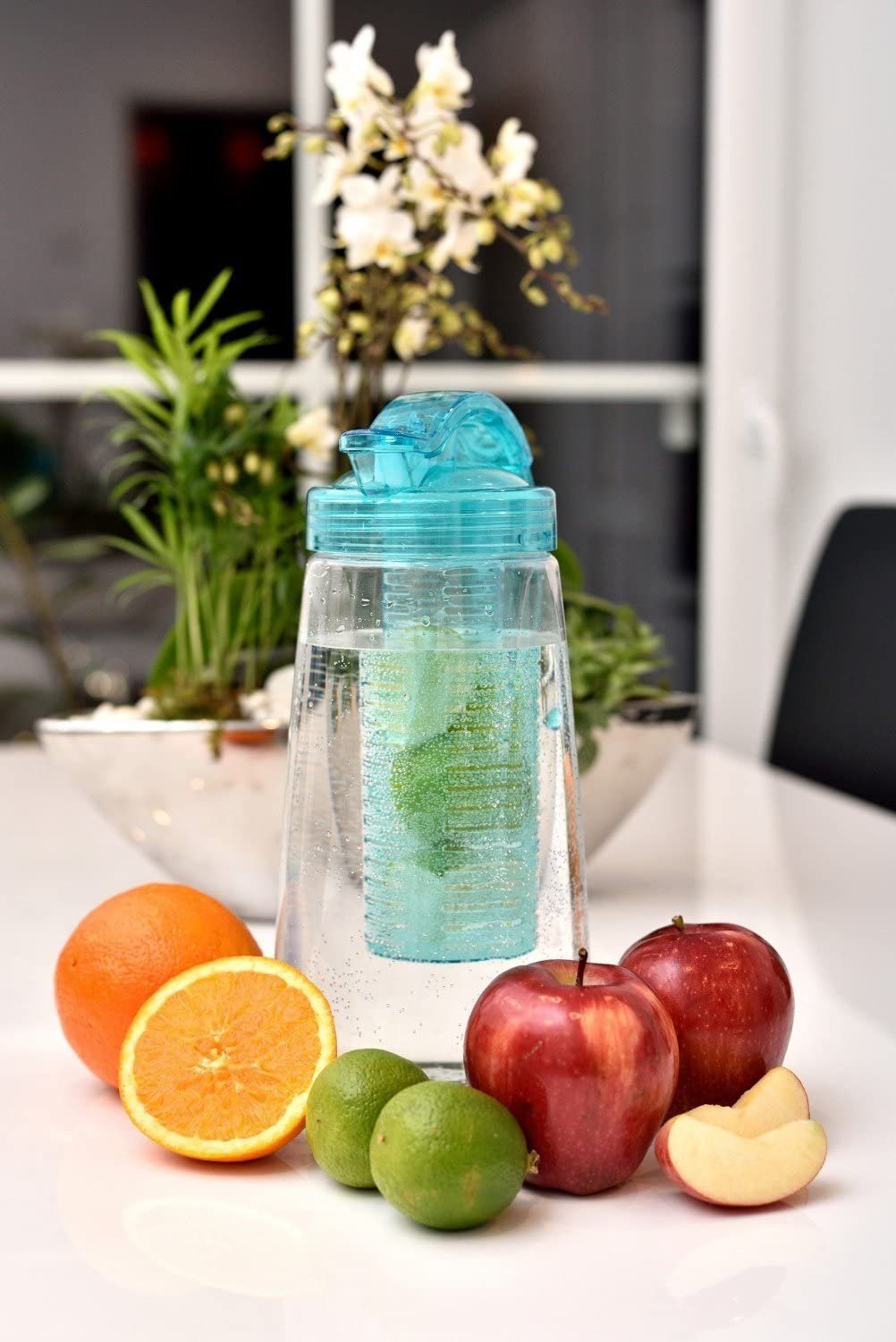 l Kunststoff-Karaffe Karaffe, BPA-frei, Frucht-Einsatz, Wasserkrug türkis RUBBERNECK 2 Tritan mit