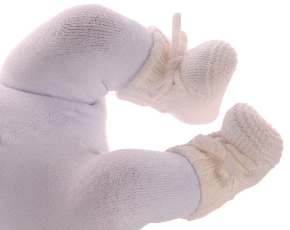 La Bortini Füßlinge Baby Strickschuhe gestrickte Socken Booties socks in Weiß aus Baumwolle, Erstlingssocken, 0-3Mon, für Neugeborene, unisex