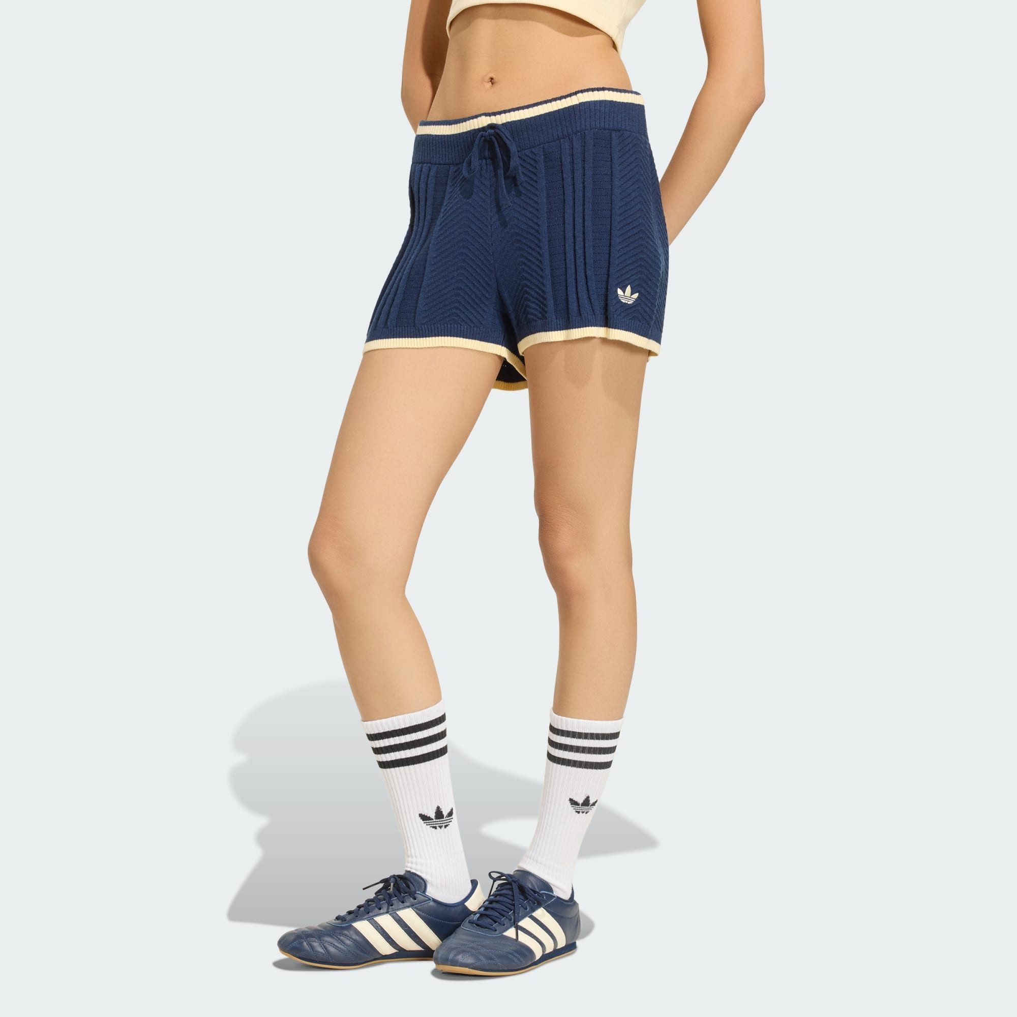 adidas Originals Shorts CABLE KNIT SHORTS (1-tlg)