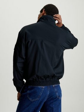 Calvin Klein Jeans Outdoorjacke CASUAL UTILITY HARRINGTON mit Logopatch