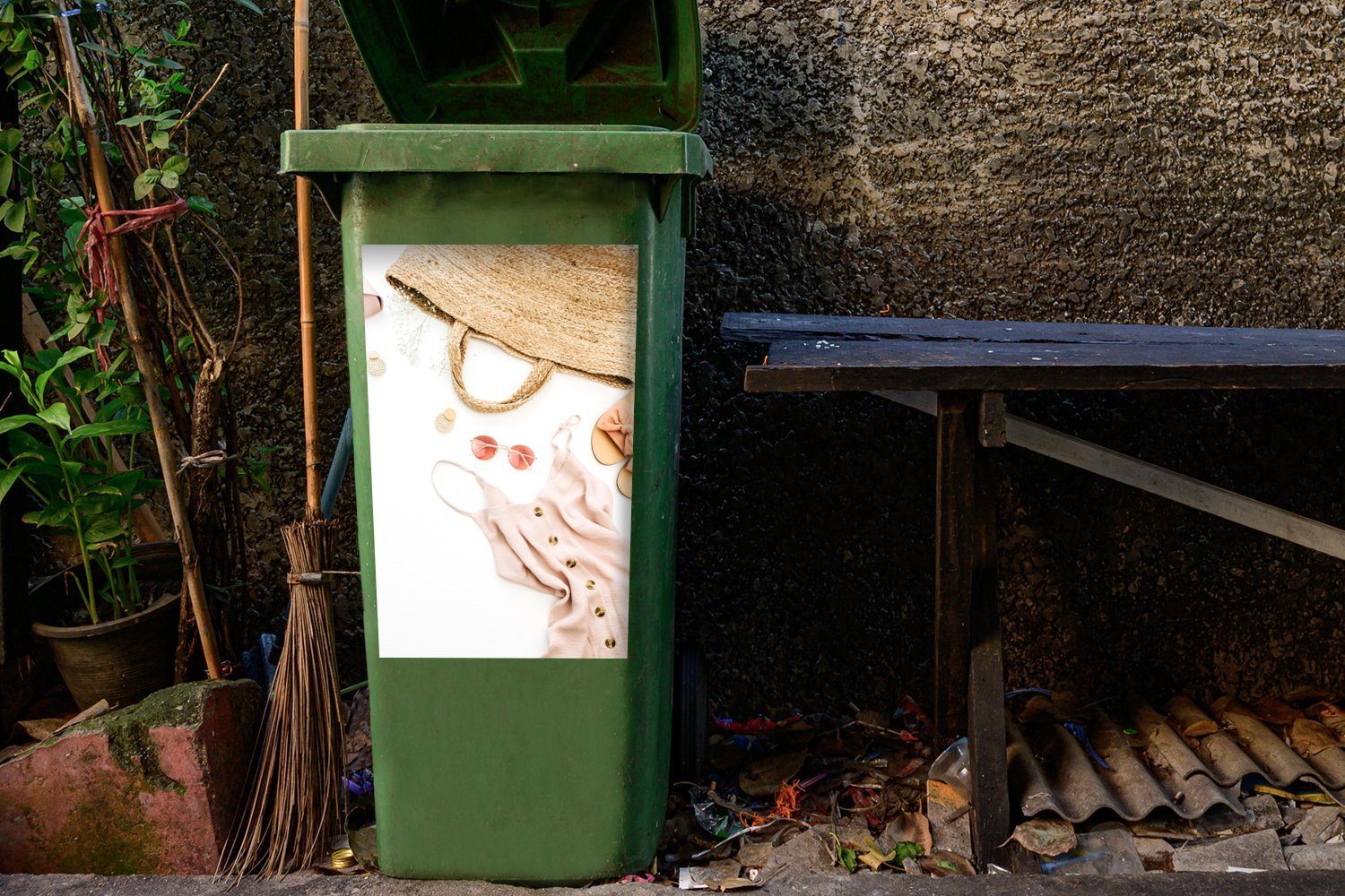 Container, Tasche Sticker, St), Mülltonne, Mülleimer-aufkleber, Sonnenbrille - (1 Abfalbehälter MuchoWow - Wandsticker Hausschuhe