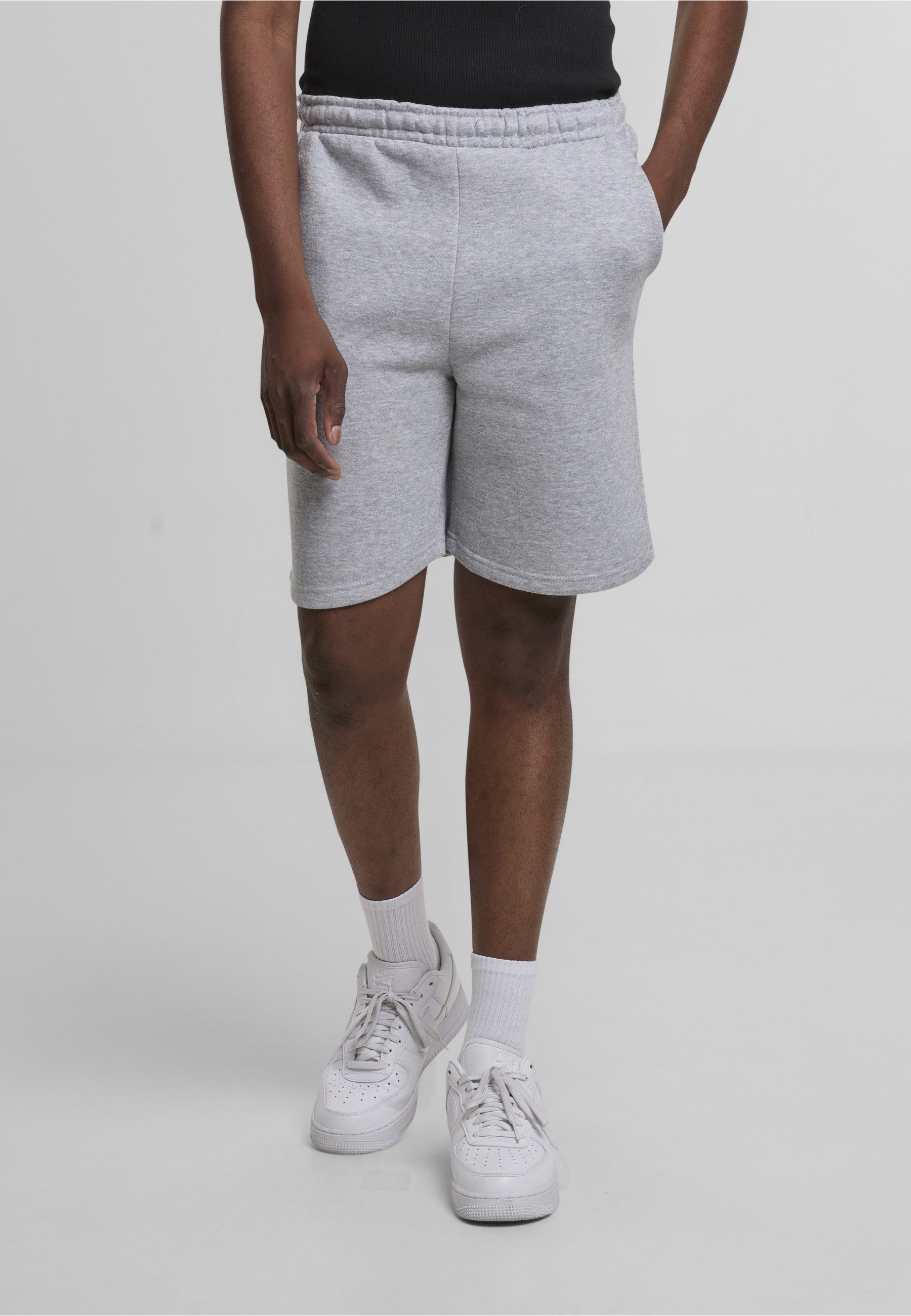 URBAN CLASSICS Sweatshorts Urban Classics Basic Essential Sweatshorts (1-tlg)