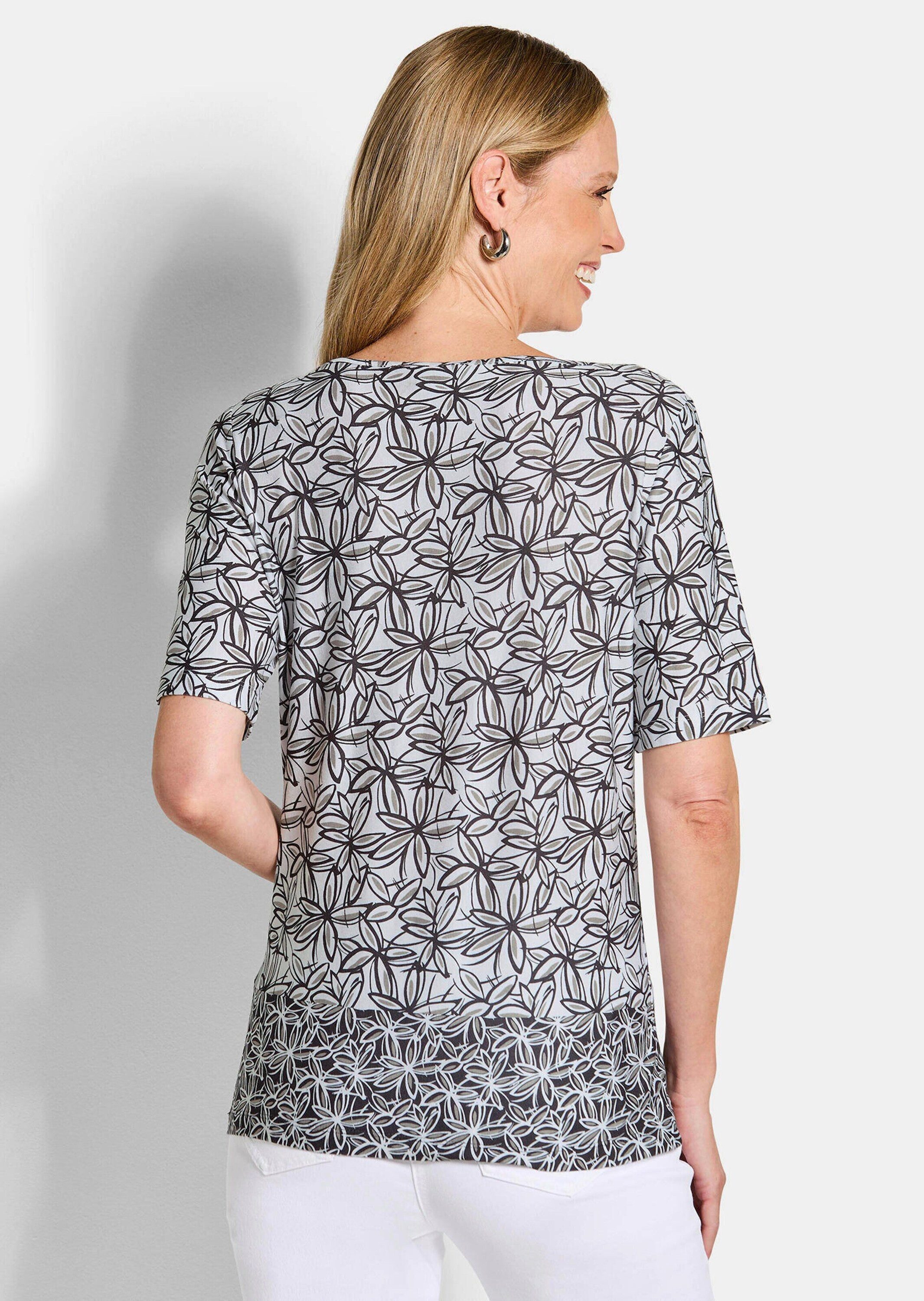GOLDNER T-Shirt Cityshirt mit Blüten-Muster Hüftlanges Shirt mit U-Boot-Ausschnitt