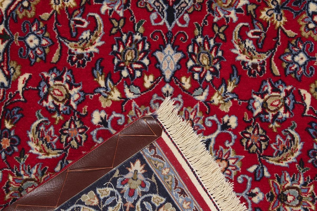 Orientteppich Isfahan Orientteppich, Höhe: 71x104 mm Handgeknüpfter Nain Trading, 8 Seidenkette rechteckig