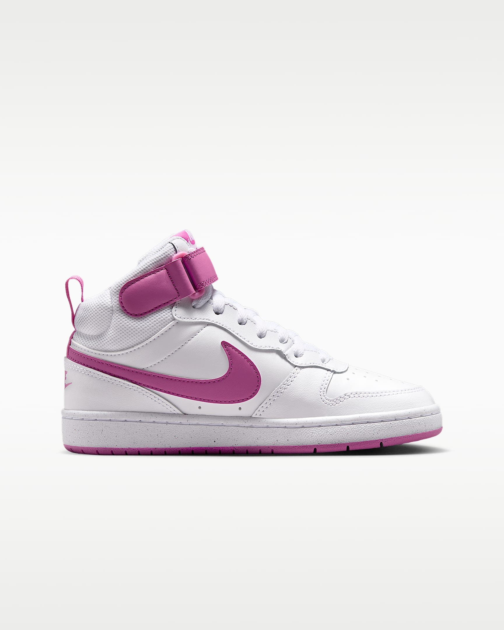 Nike Sportswear Court Borough Mid 2 Sneaker Design auf den Spuren des Air Force 1 für Jugendliche