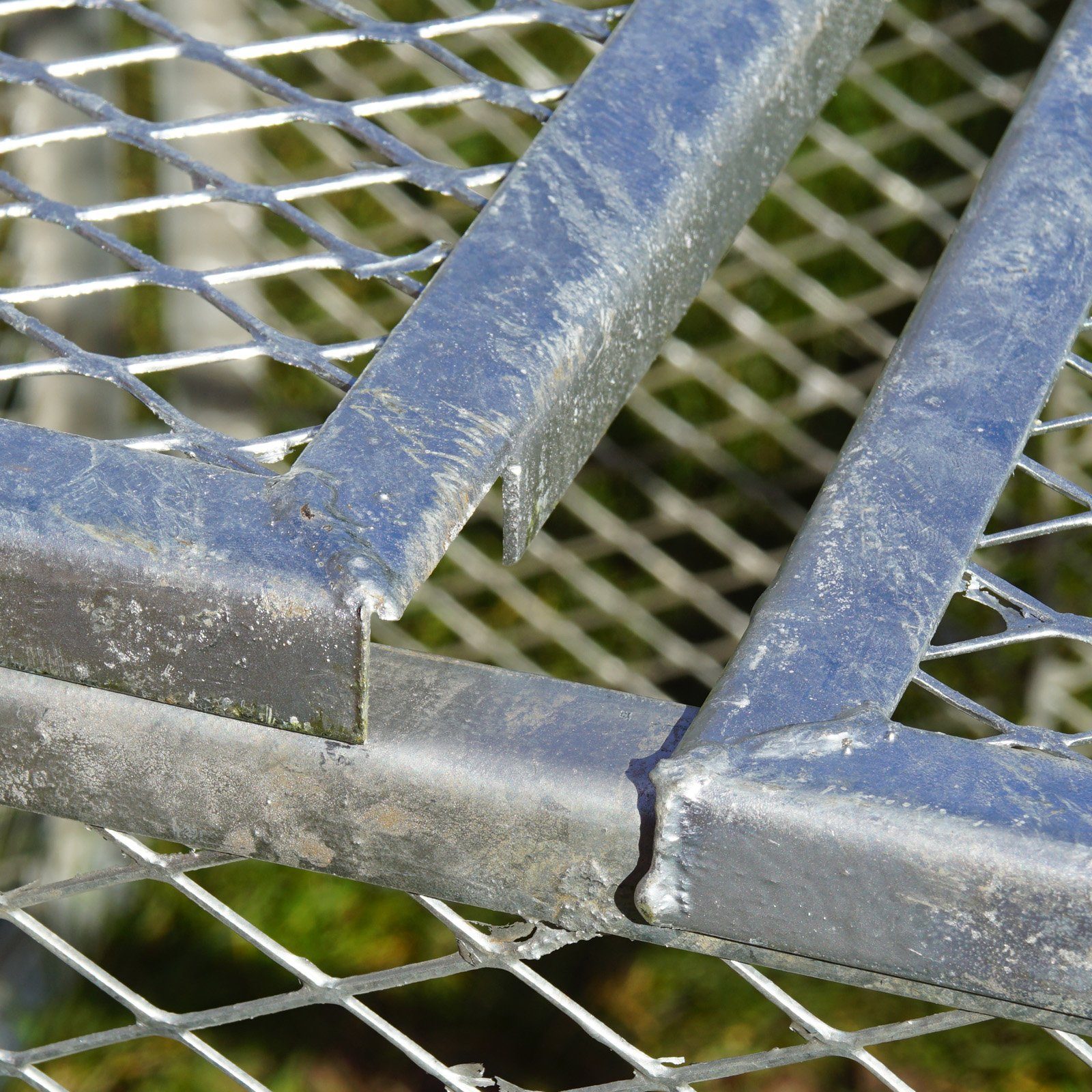 TRUTZHOLM Komposter Deckel oder Boden für Metallkomposter 80x80 cm aus Streckmetall, BxTxH: 86x0x2 cm, 450 l