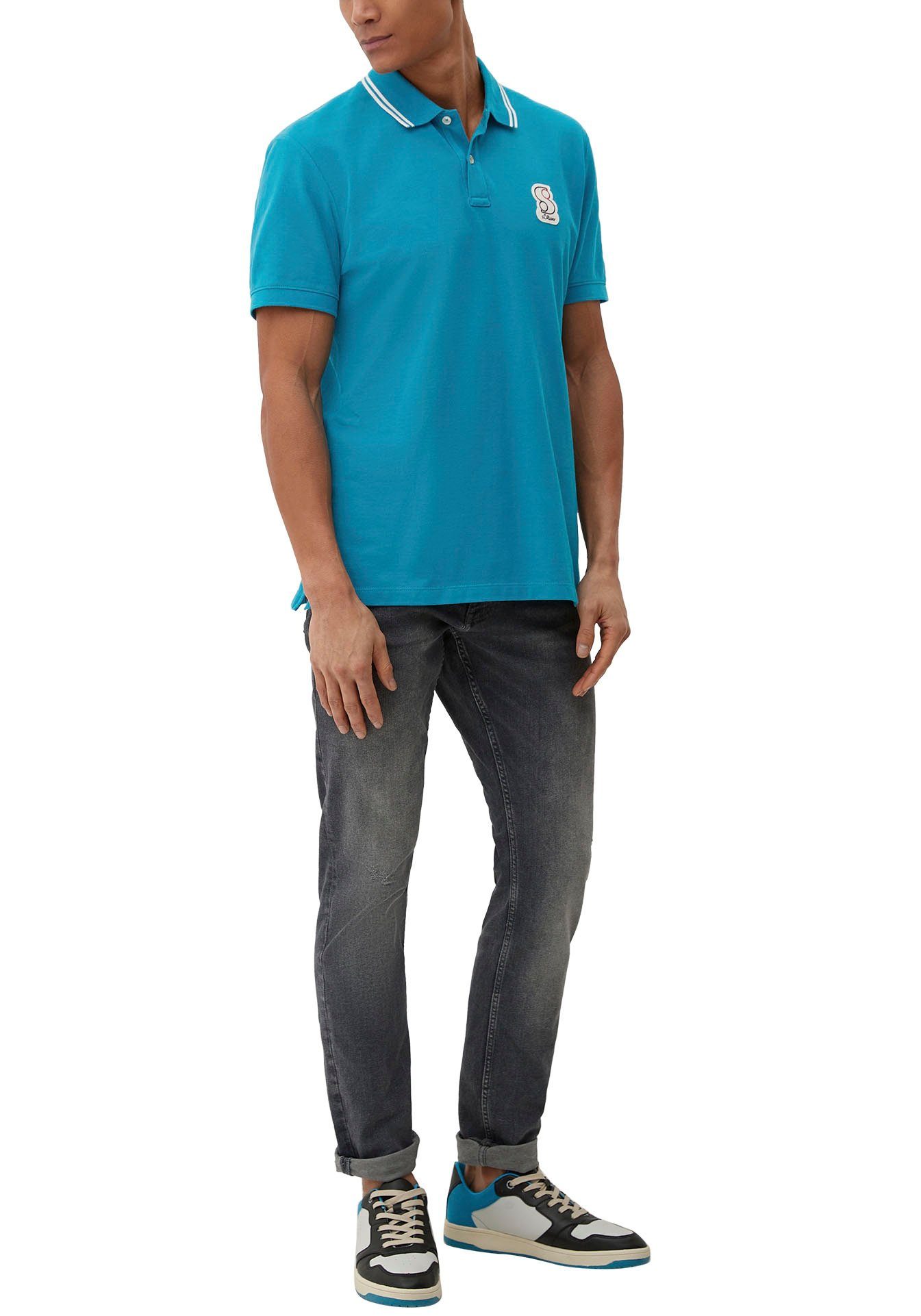 mit Poloshirt blue s.Oliver Labelpatch green