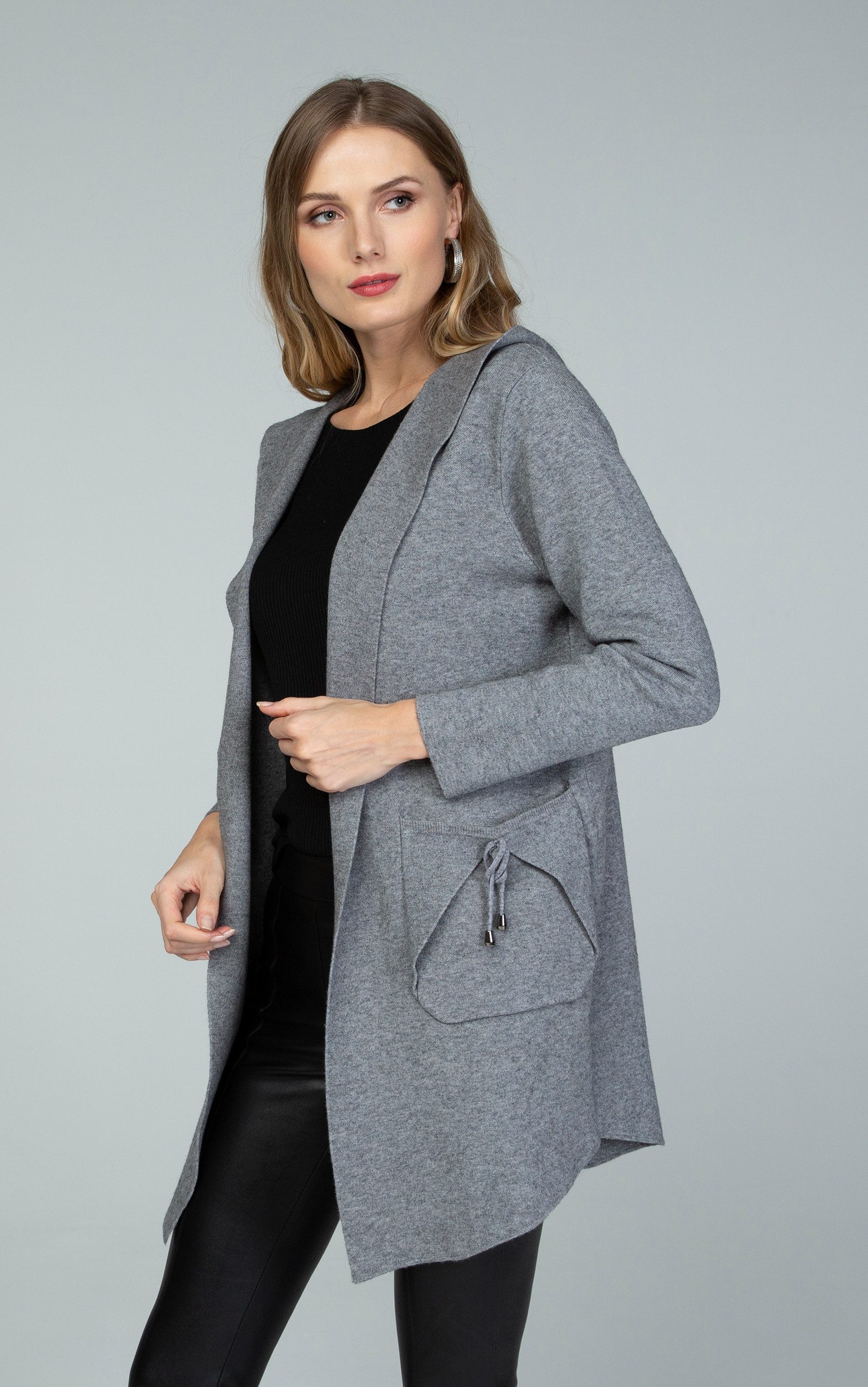 Passioni Kapuzenstrickjacke mit Kaputze und Schnürdetails günstig online kaufen