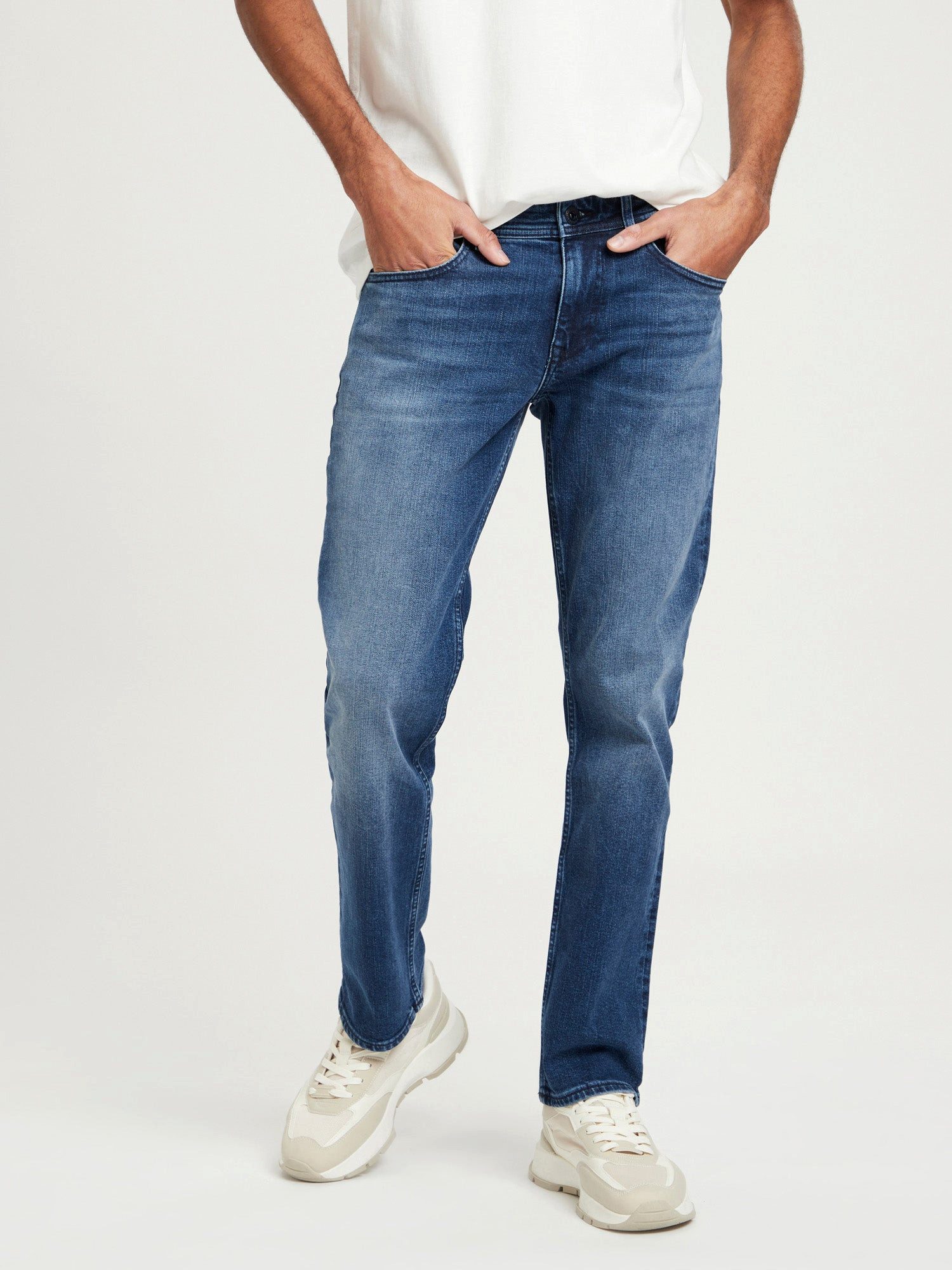 CROSS JEANS® 5-Pocket-Jeans CROSS JEANS DYLAN dark mid blue E195-138