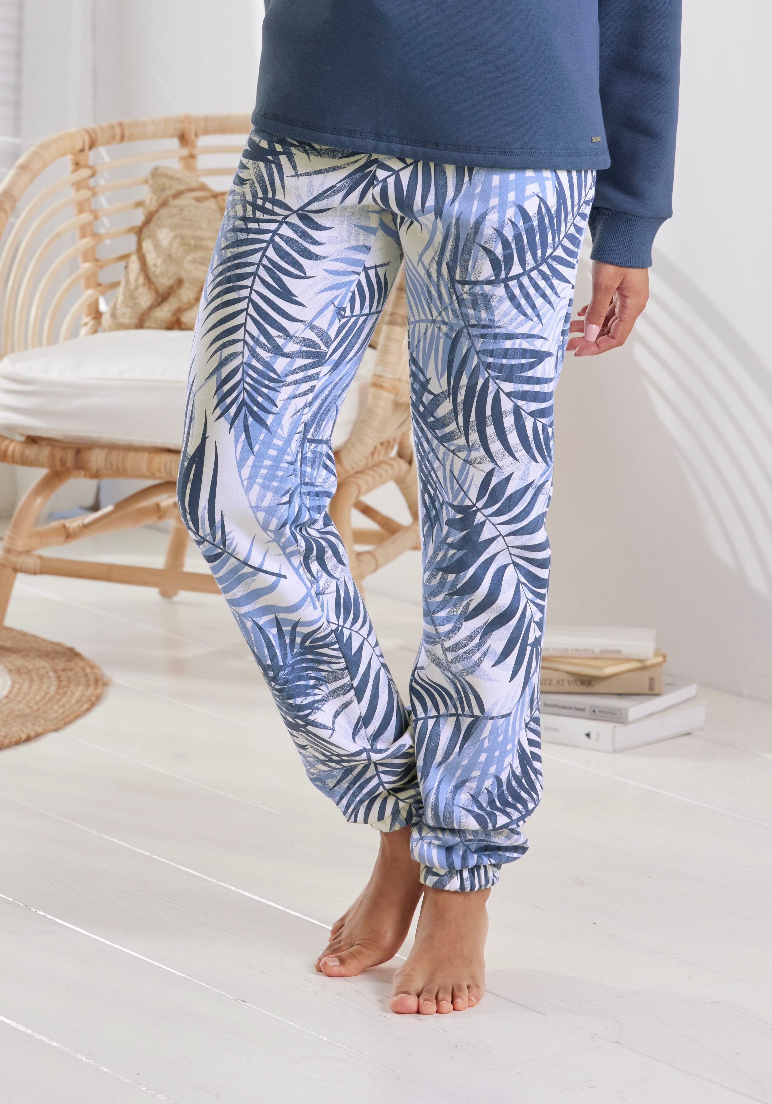 LASCANA Sweatpants -Loungehose (1-tlg) mit Allover-Druck, Loungewear