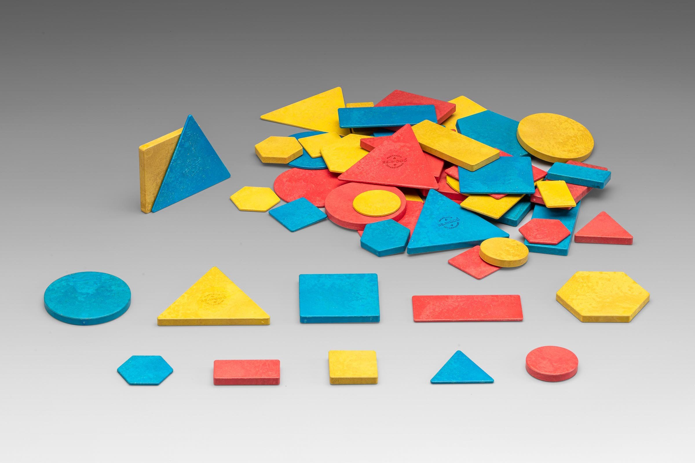 Wissner® aktiv lernen Lernspielzeug Logische Blöcke großer Satz (60 Teile), RE-Wood® Attribute Blocks, RE-Plastic®