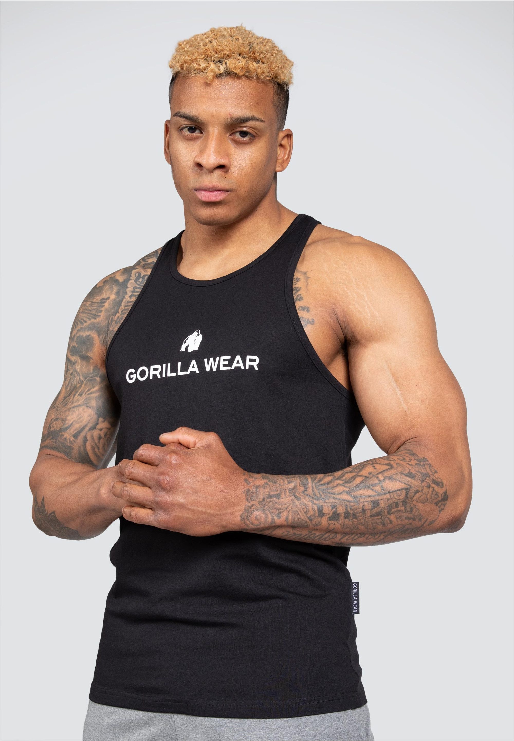 Gorilla Wear Funktionsshirt aus dehnbarem Material
