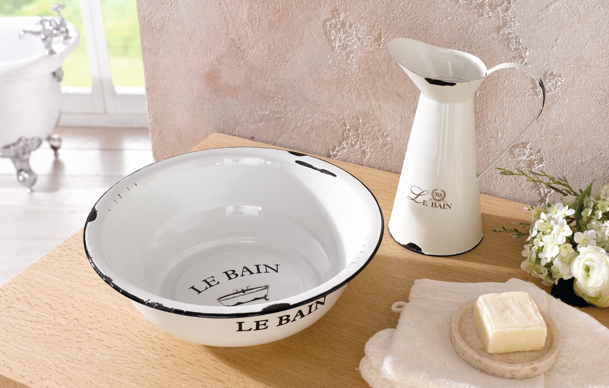 Frank Flechtwaren Dekoobjekt (1 St), Deko Kanne Wasser Waschkrug Metall Krug Shabby Vintage Emaille-Optik