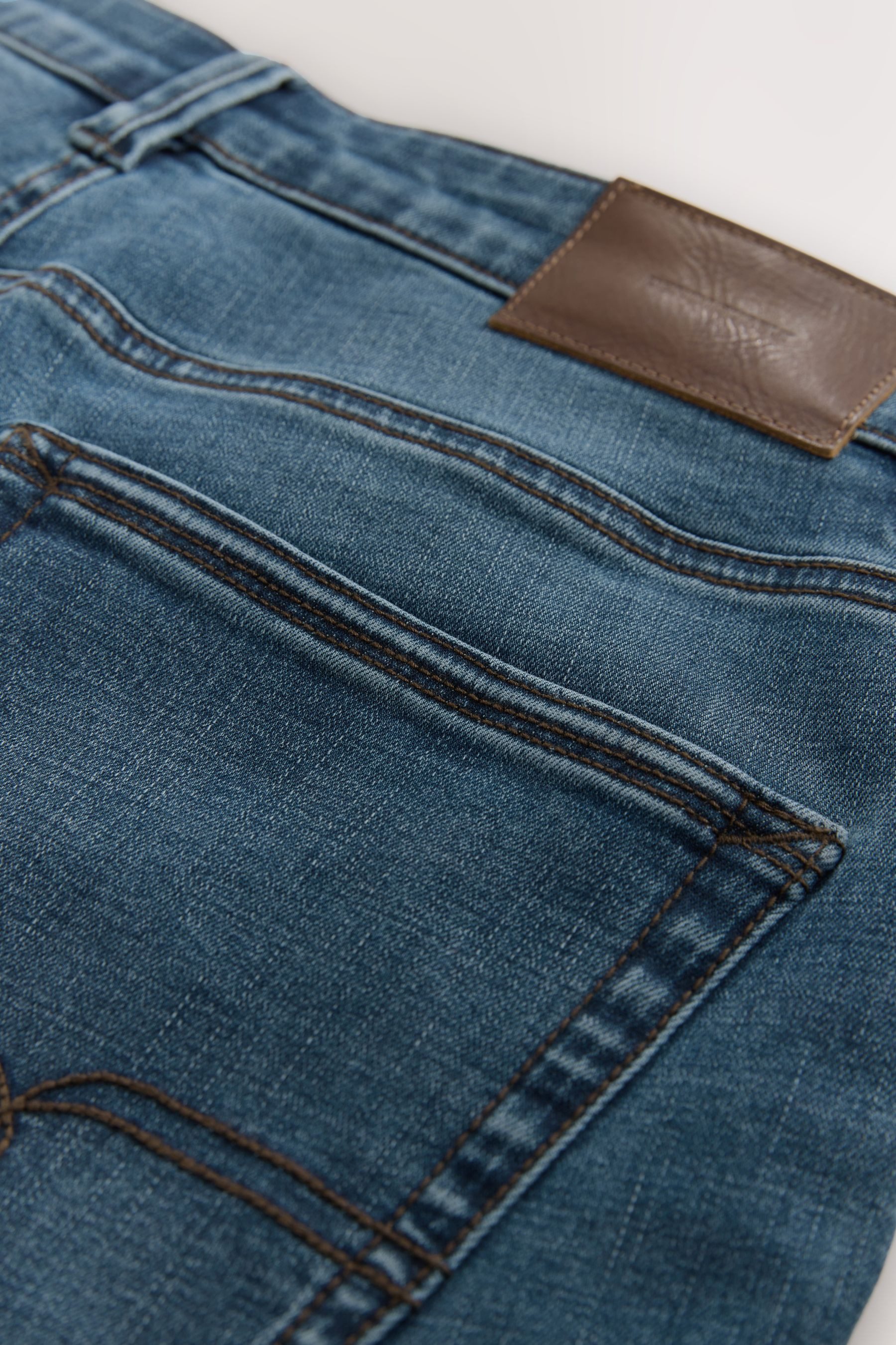 Next Slim-fit-Jeans Slim Fit Motionflex Jeans (1-tlg)