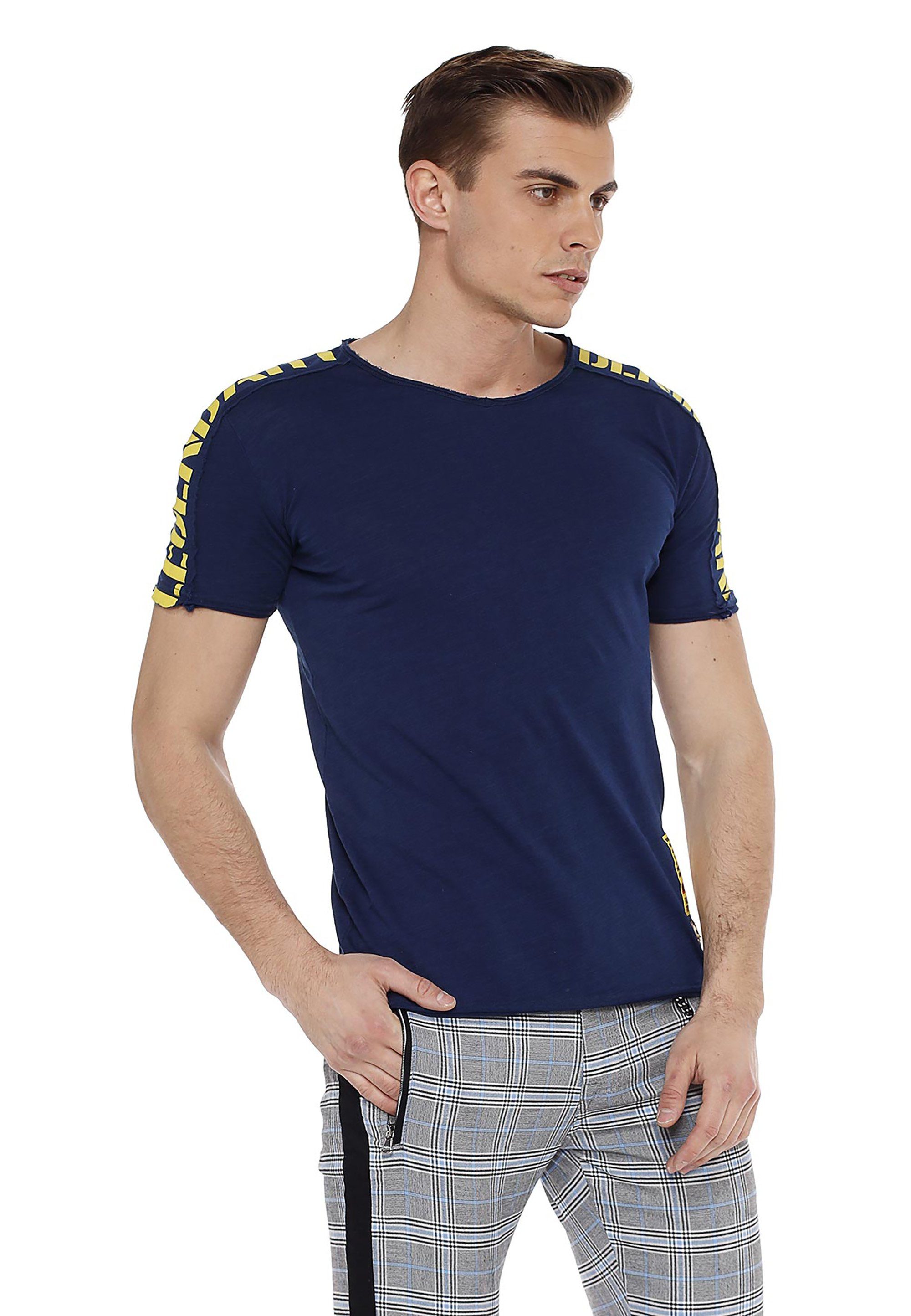 Relaxed-Fit T-Shirt im & Cipo Baxx
